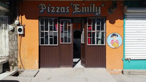 Pizzas Emily image 1