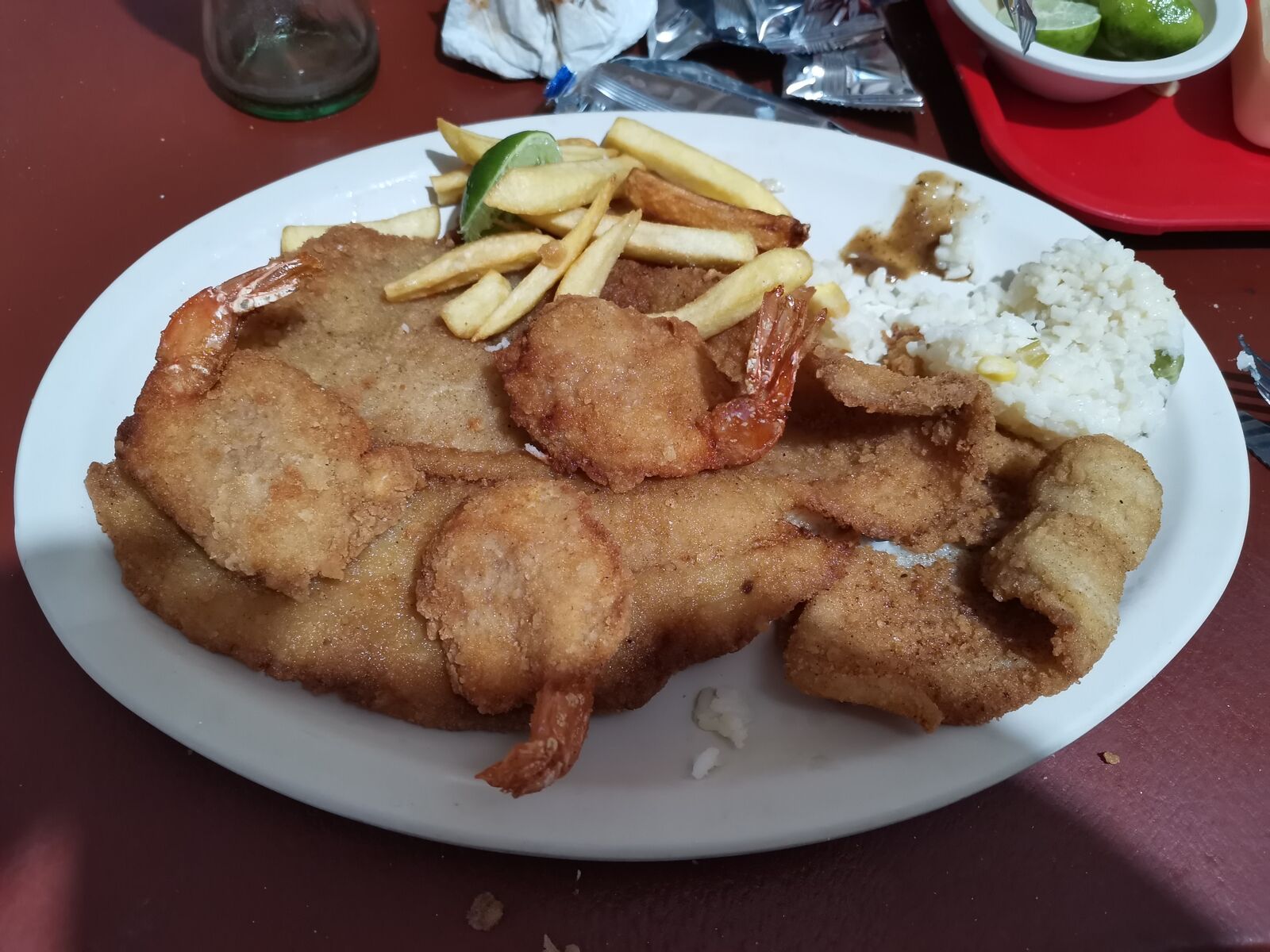 El Camaronazo Mariscos & Grill image 1