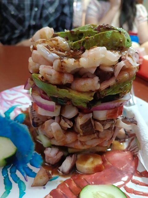 El Camaronazo Mariscos & Grill image 5