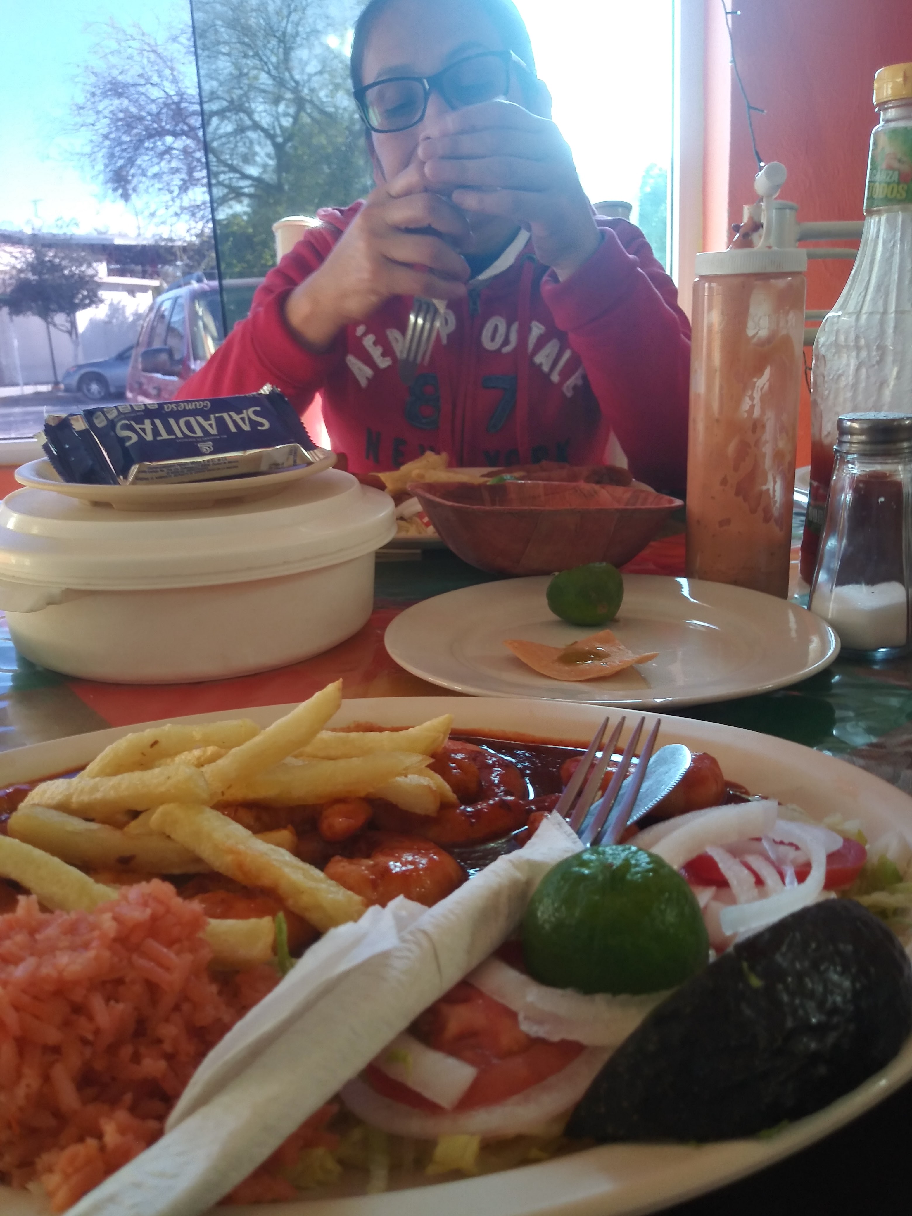 Pescaderia La Fronteriza image 2