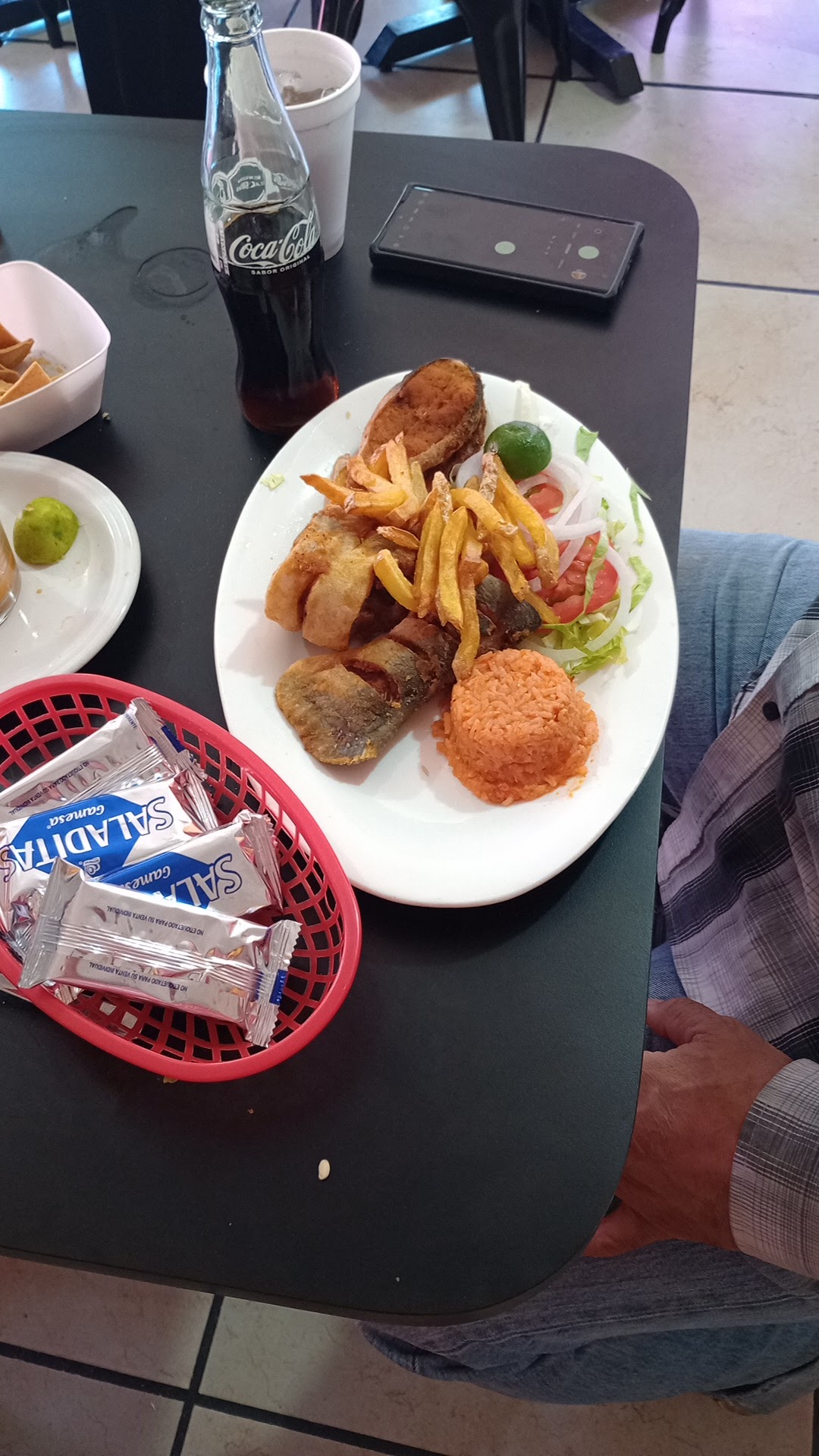 Pescaderia La Fronteriza image 7