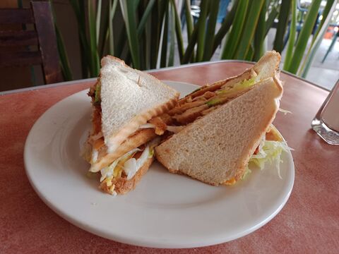 Restaurante "Lili" image 1