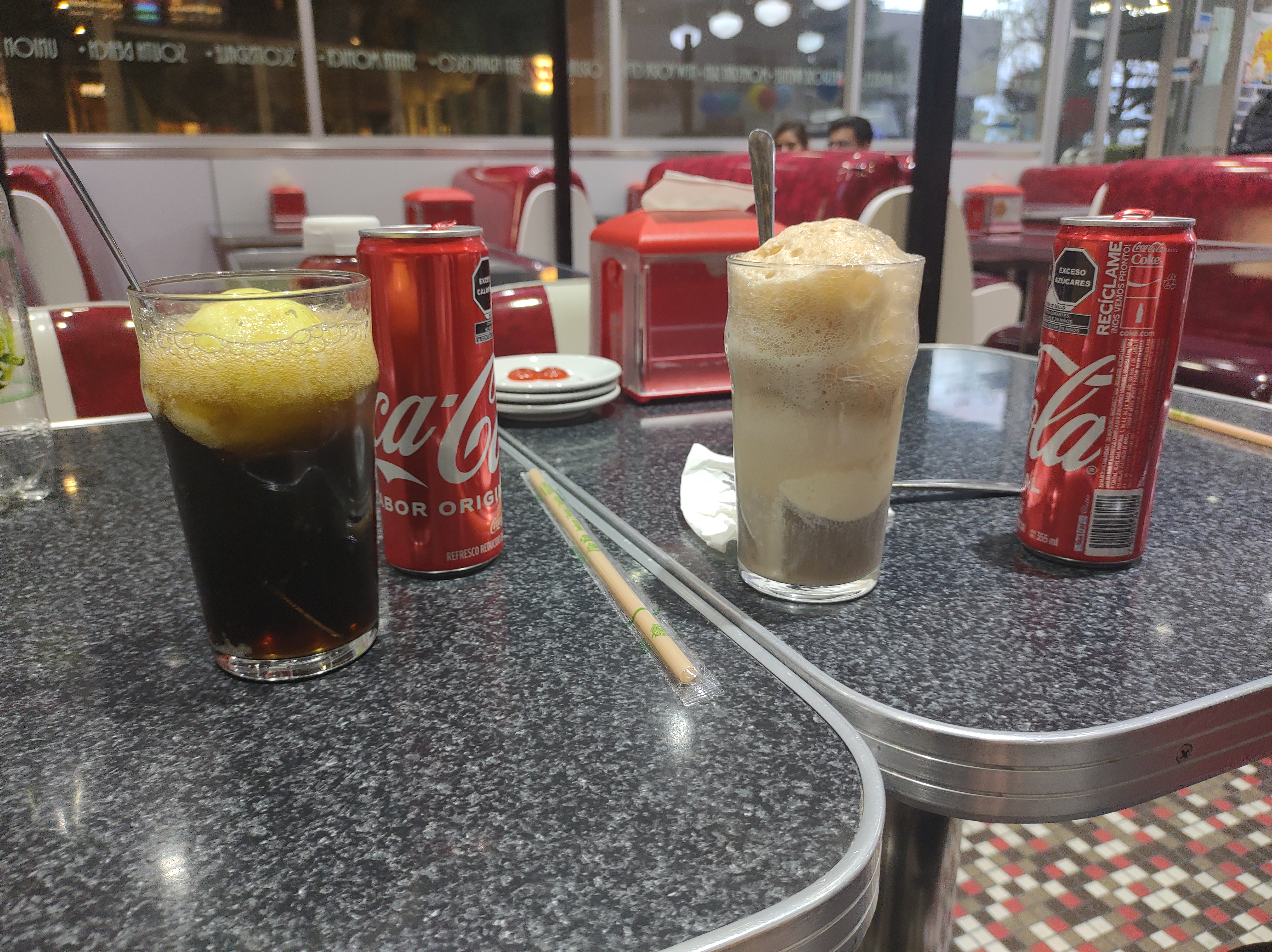 Johnny Rockets image 10