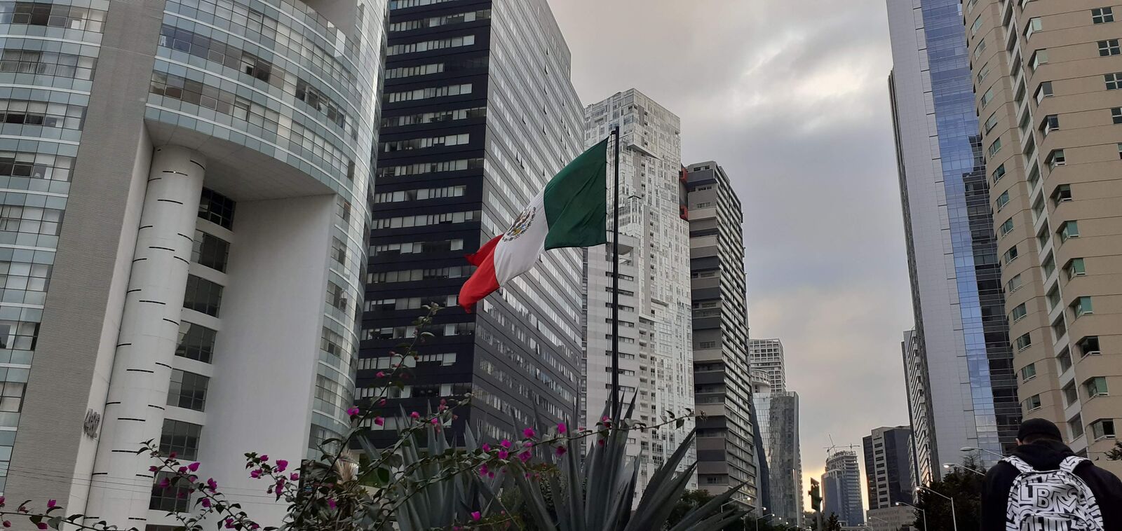 Giornale City Walk image 9
