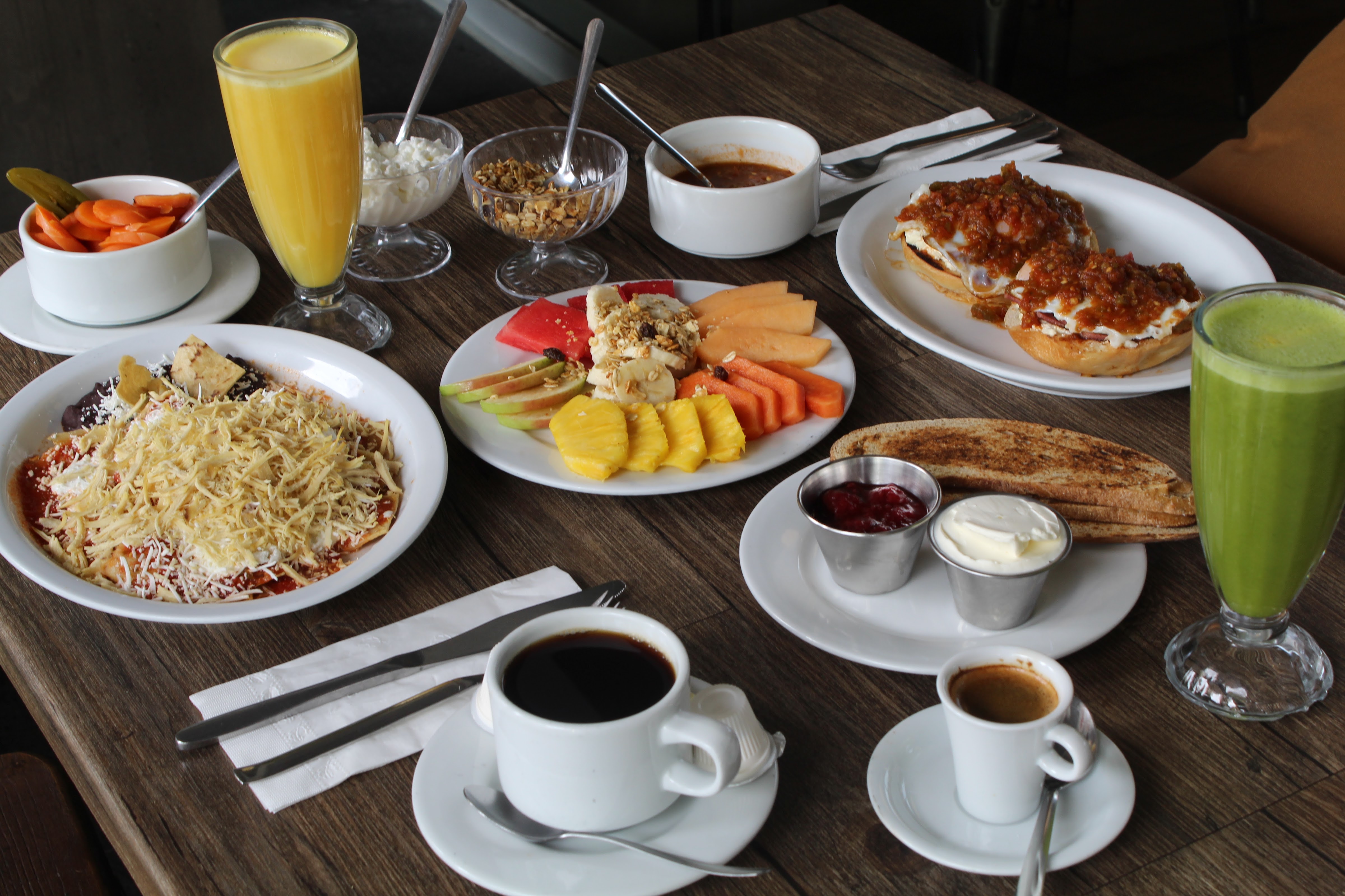 Friend's Deli image 5