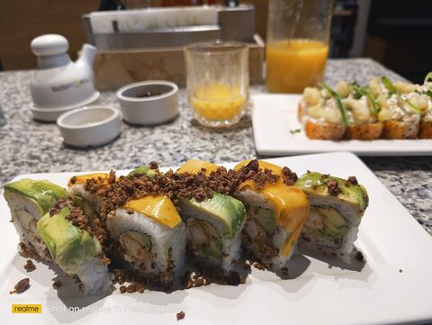Sushi Roll Interlomas image 3