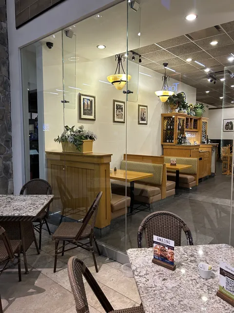 Olive Garden Patio Santa Fe image 1