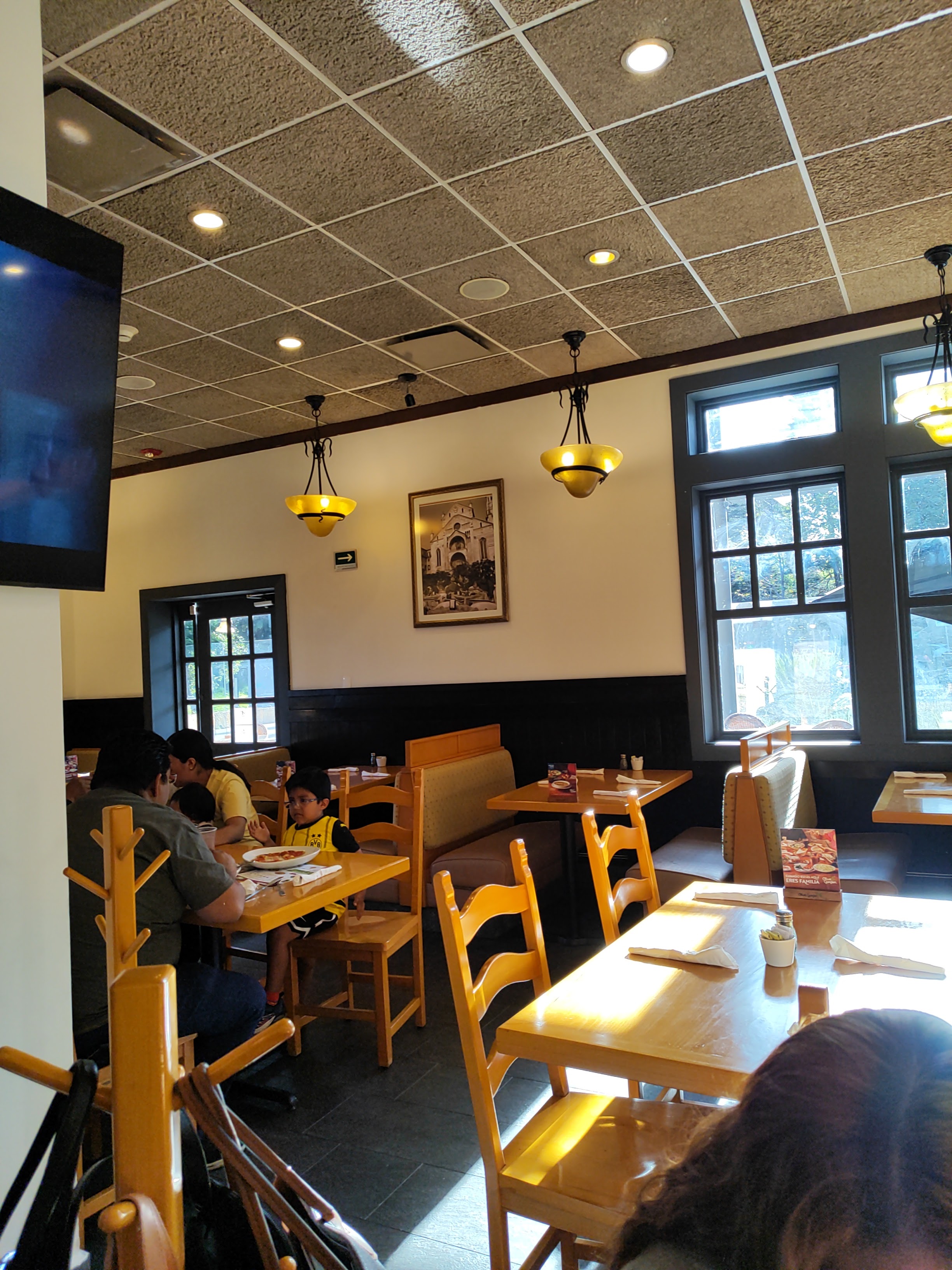 Olive Garden Patio Santa Fe image 10