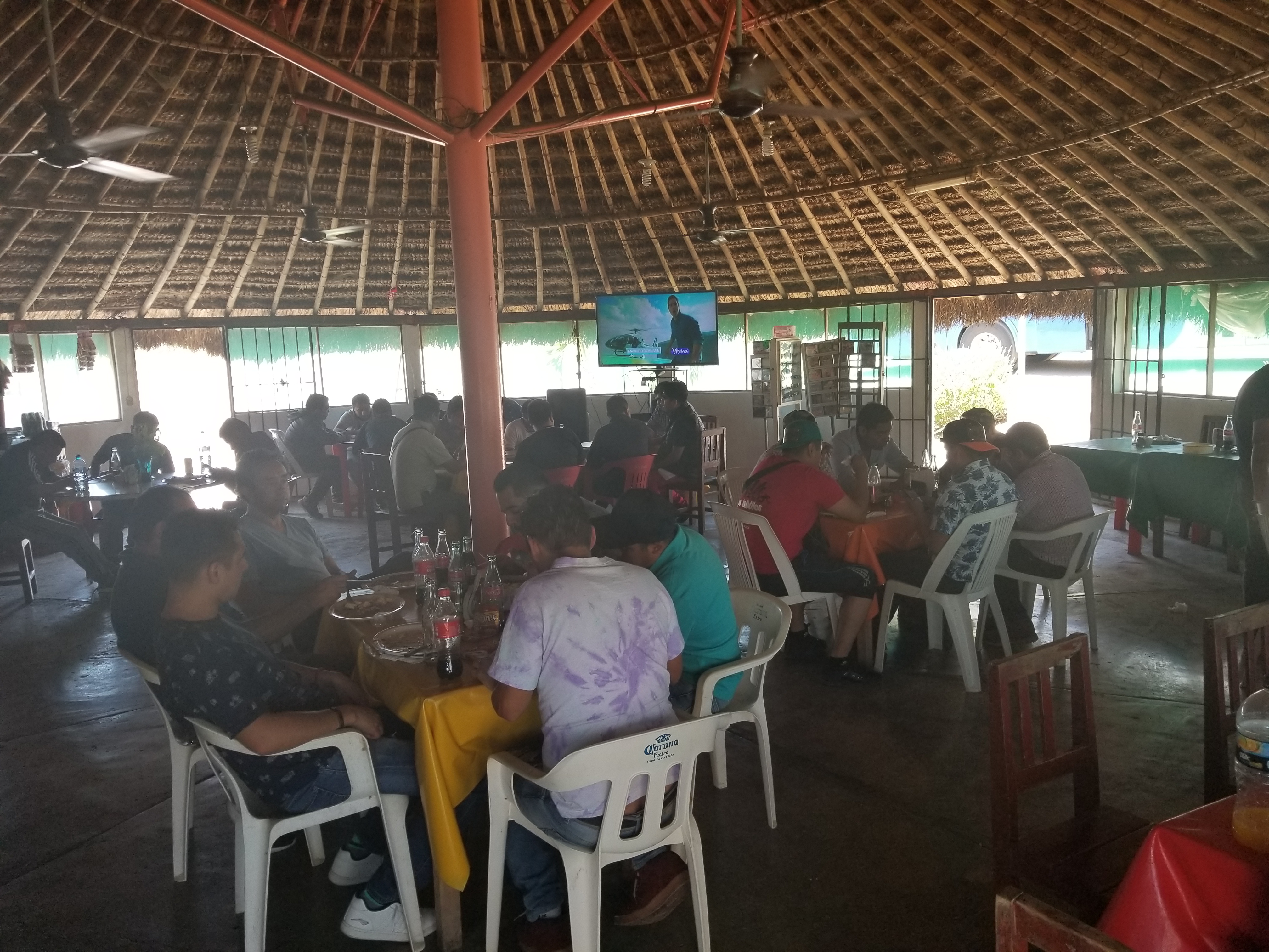 Restaurant Maravillas. Ozuluama Veracruz image 8