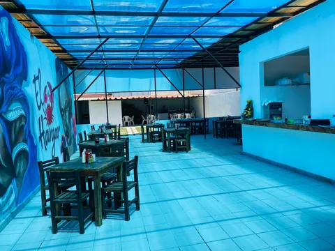 El Hangar Restaurant Bar image 1