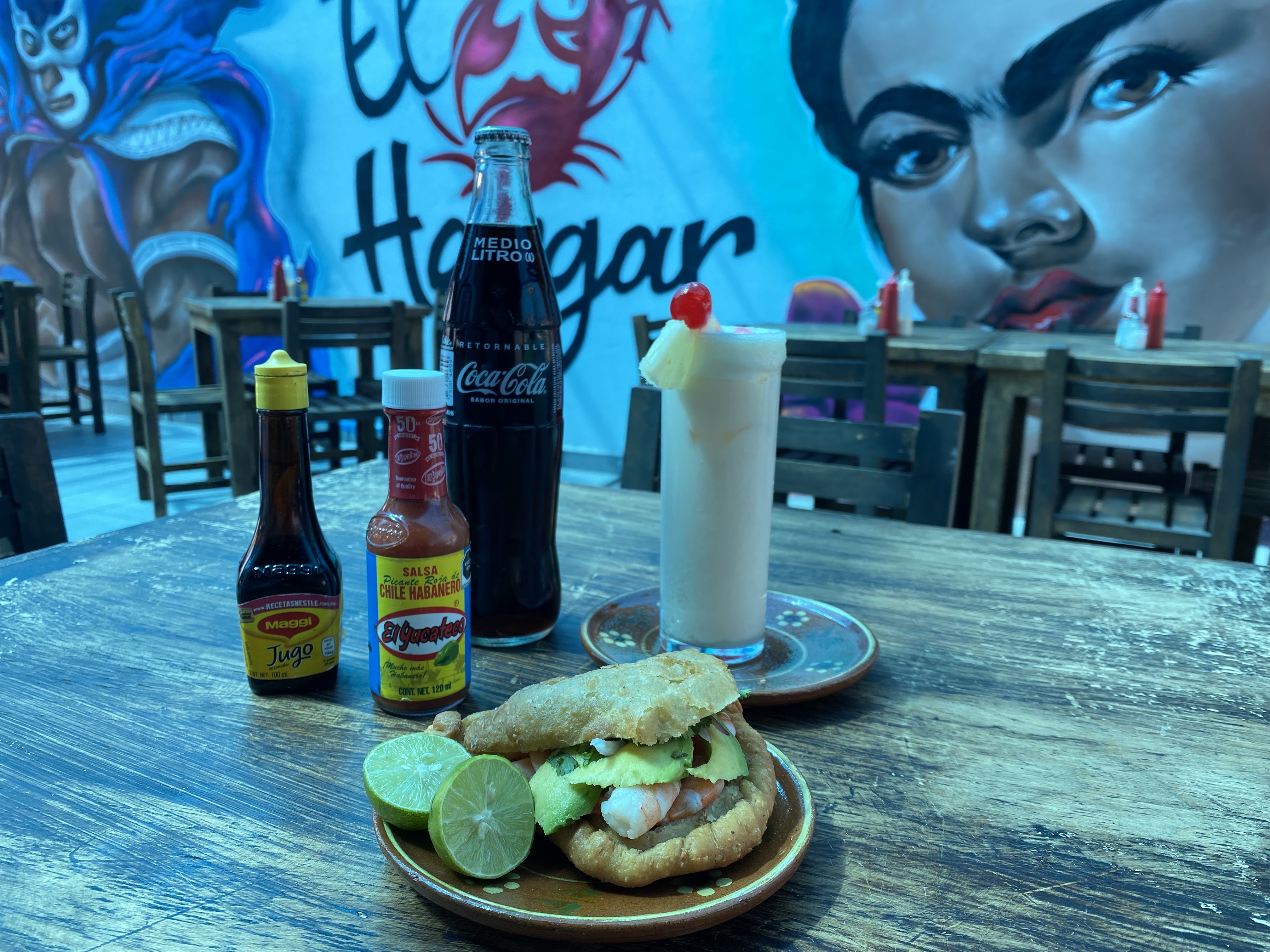 El Hangar Restaurant Bar image 2