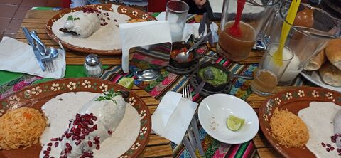 fonda de la hacienda image 7