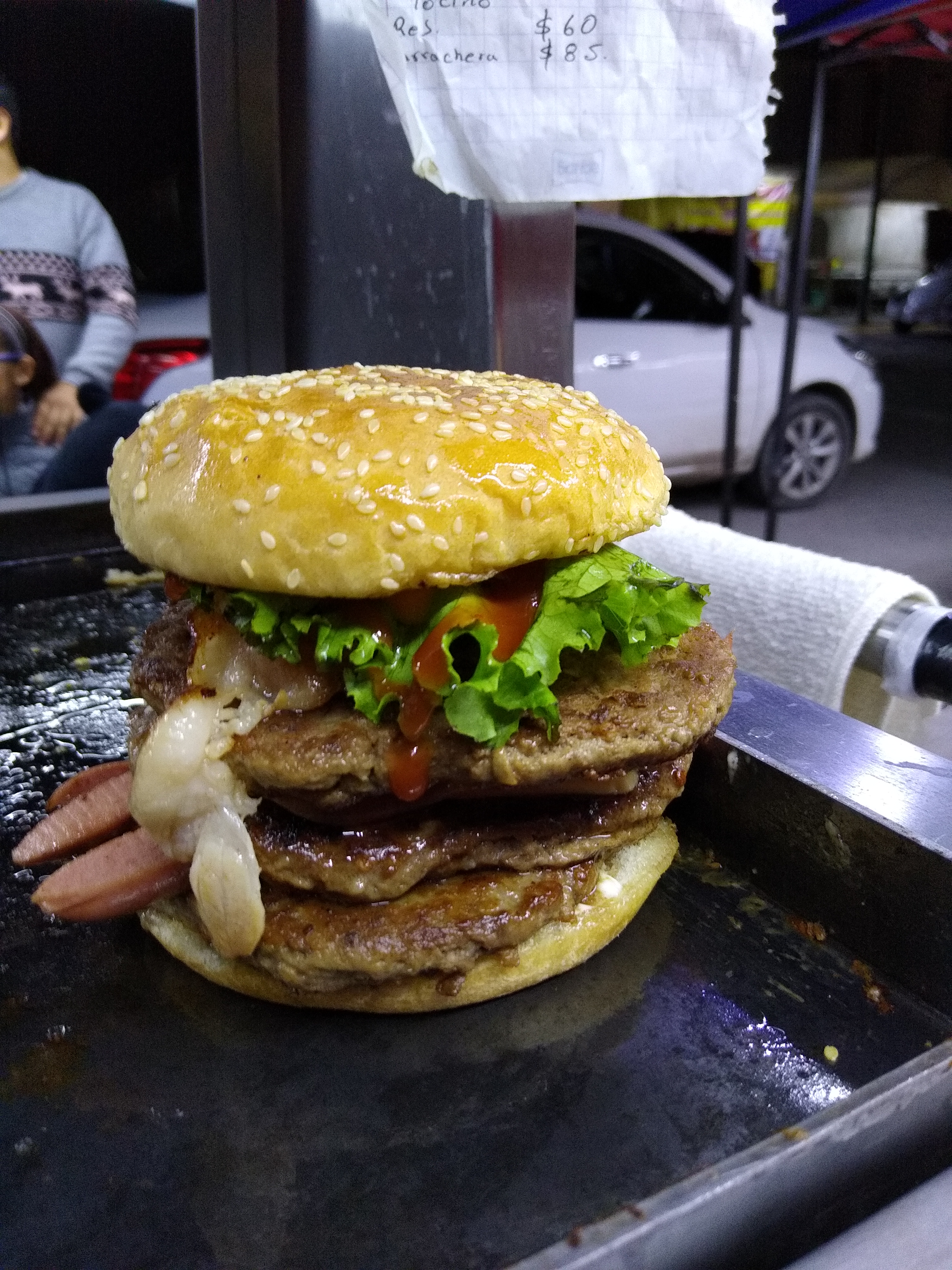 Burgers & Dogos the brother's image 2