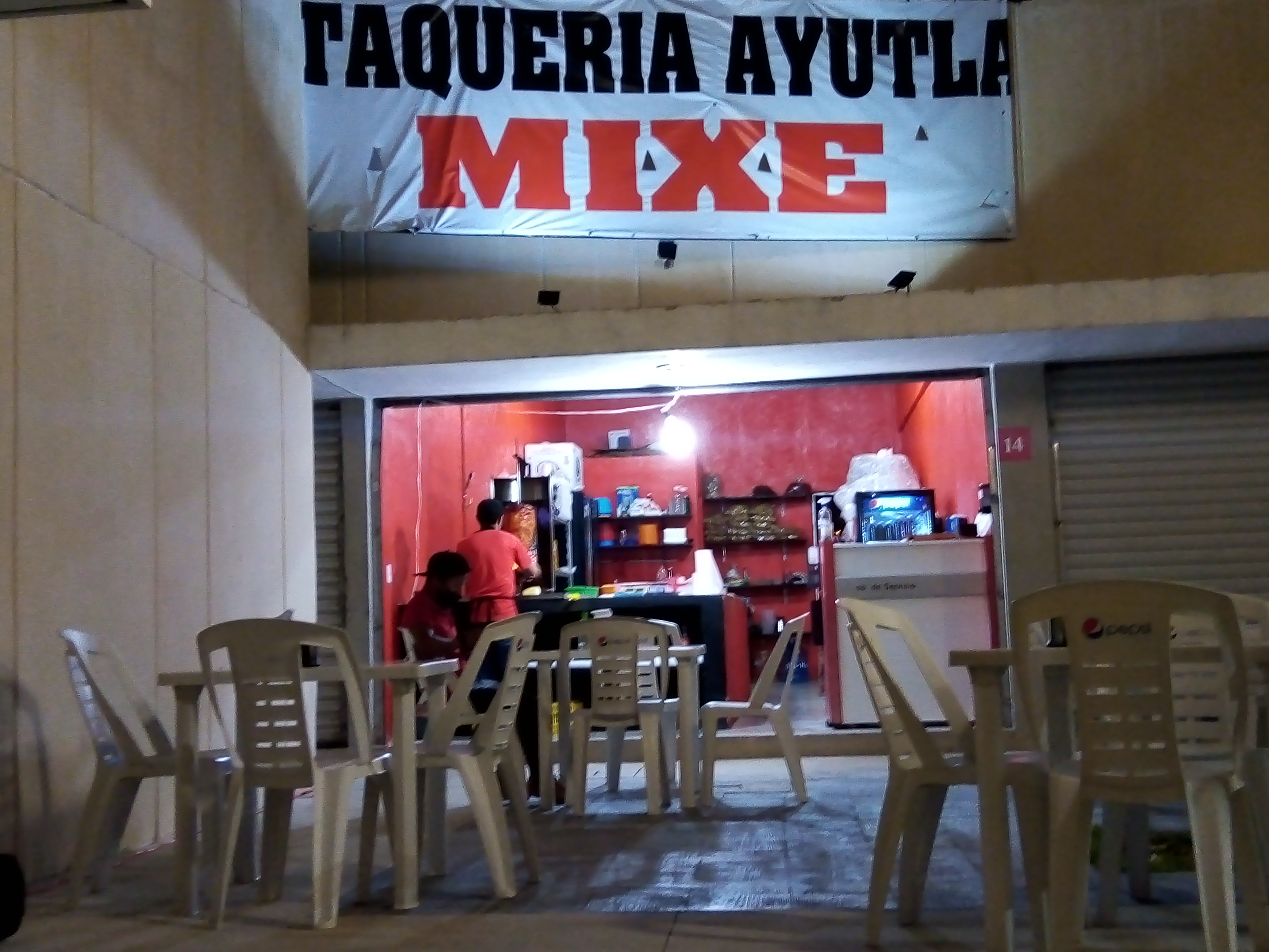 Taquería Ayutla mixe image 8