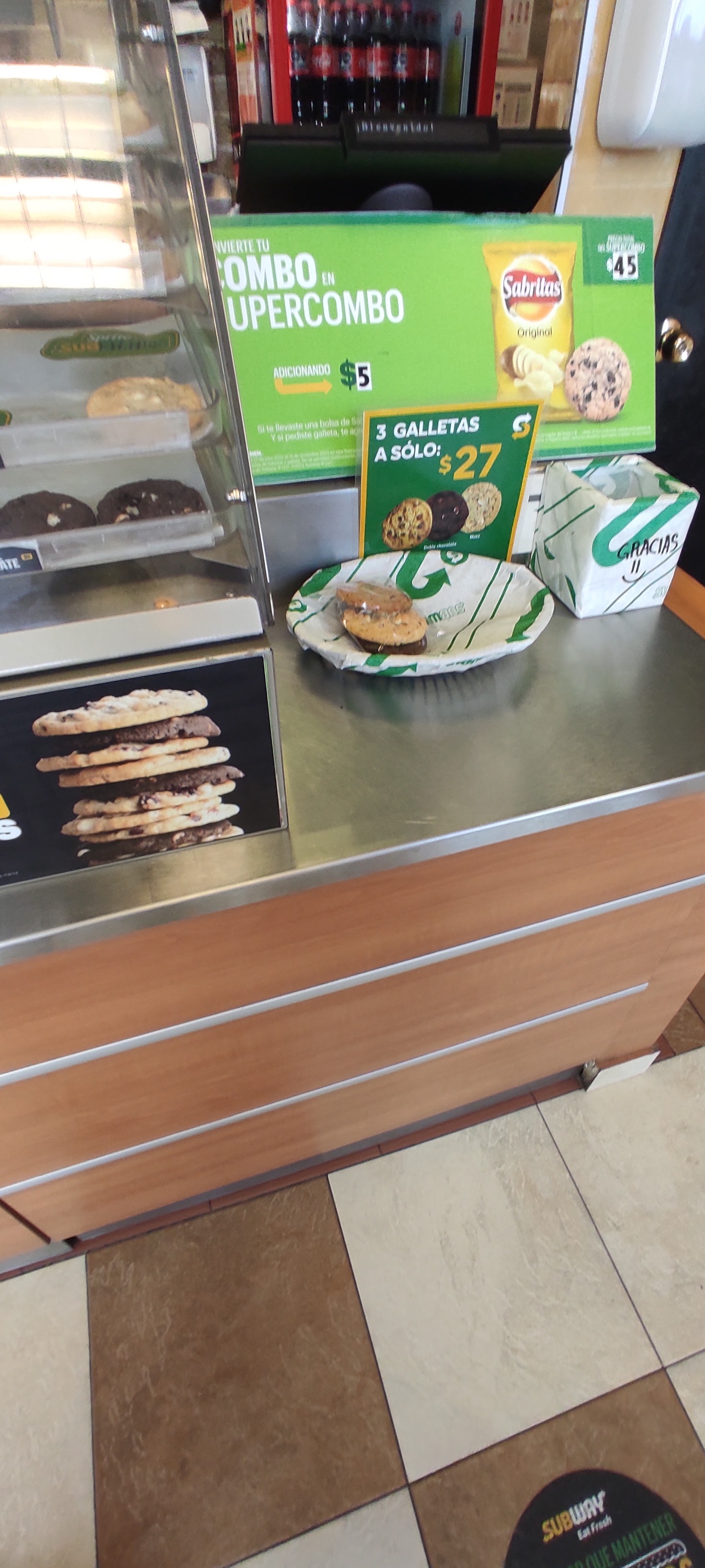 Subway Itzincab image 8