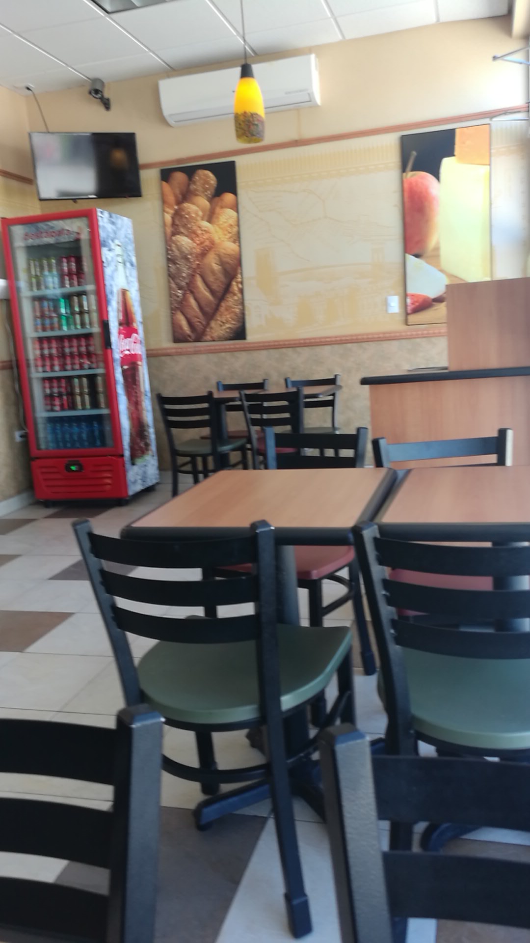 Subway Itzincab image 10