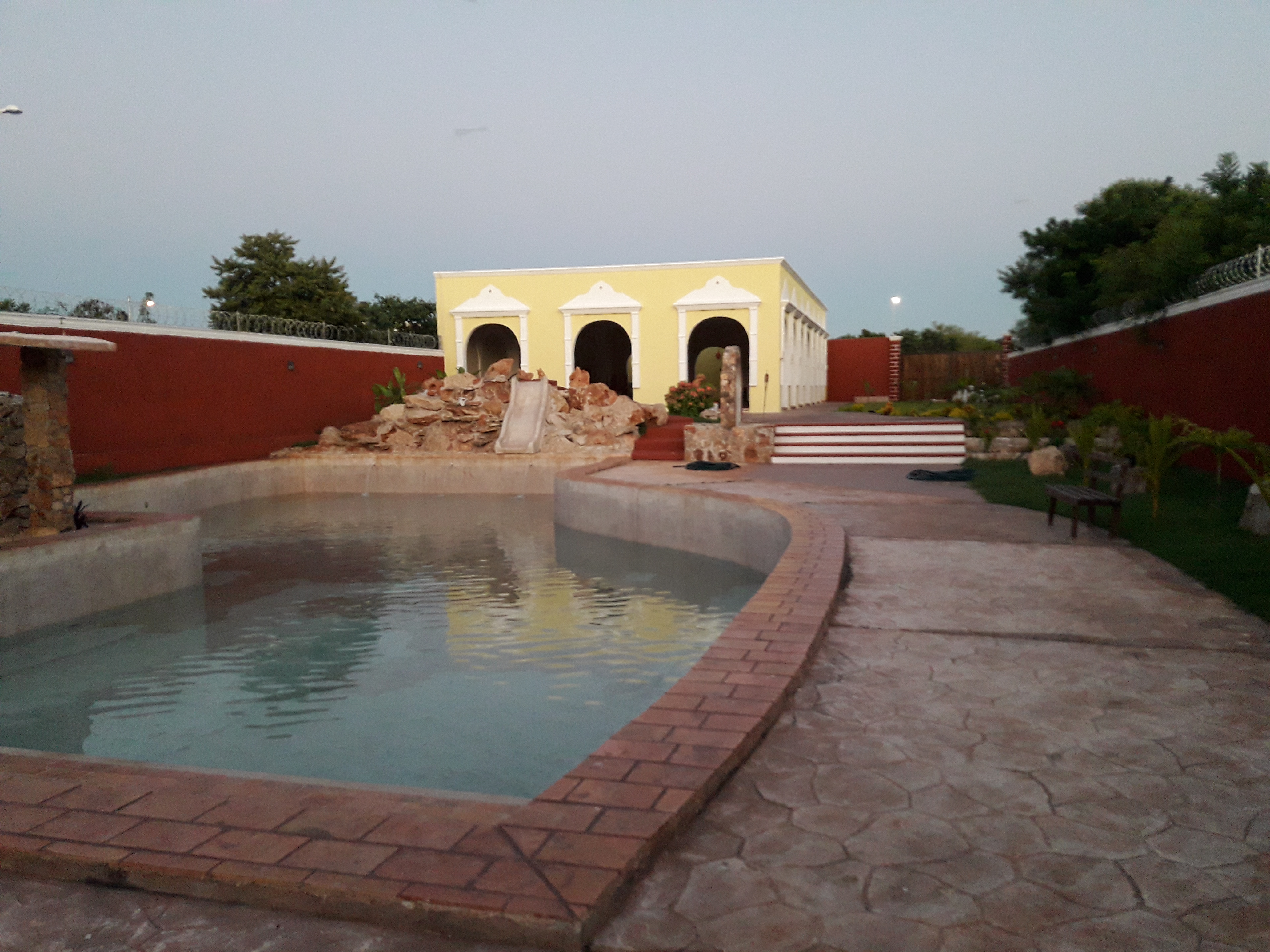 Local Perla Escondida image 9