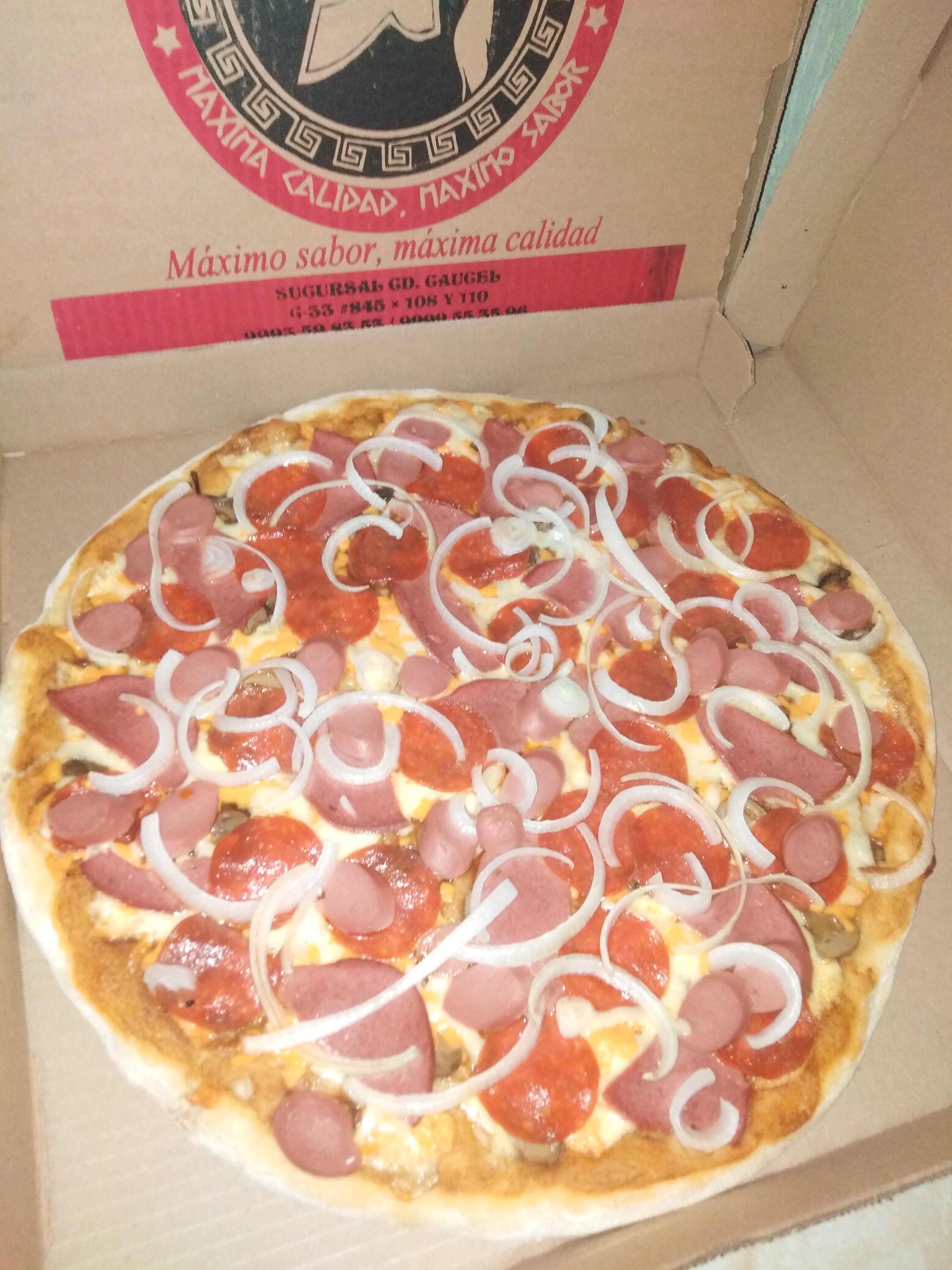 Pizzeria MAX image 3