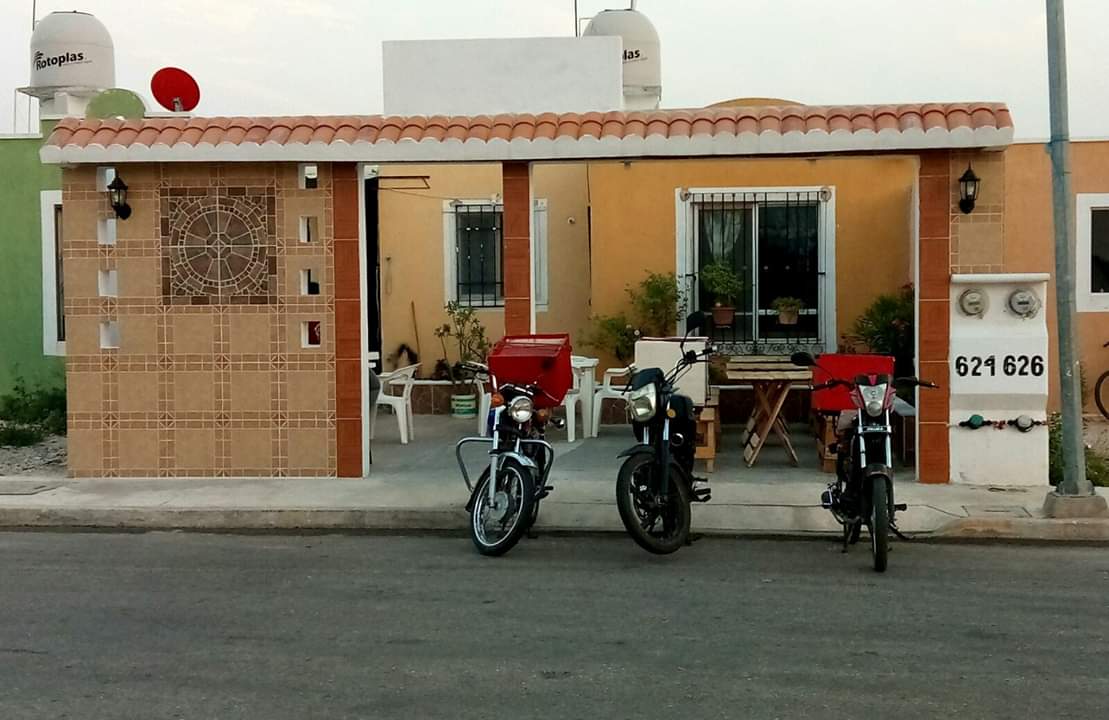 Pizzeria MAX image 4