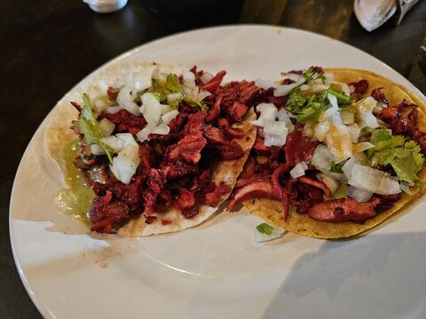 Taqueria H. Ortiz image 1