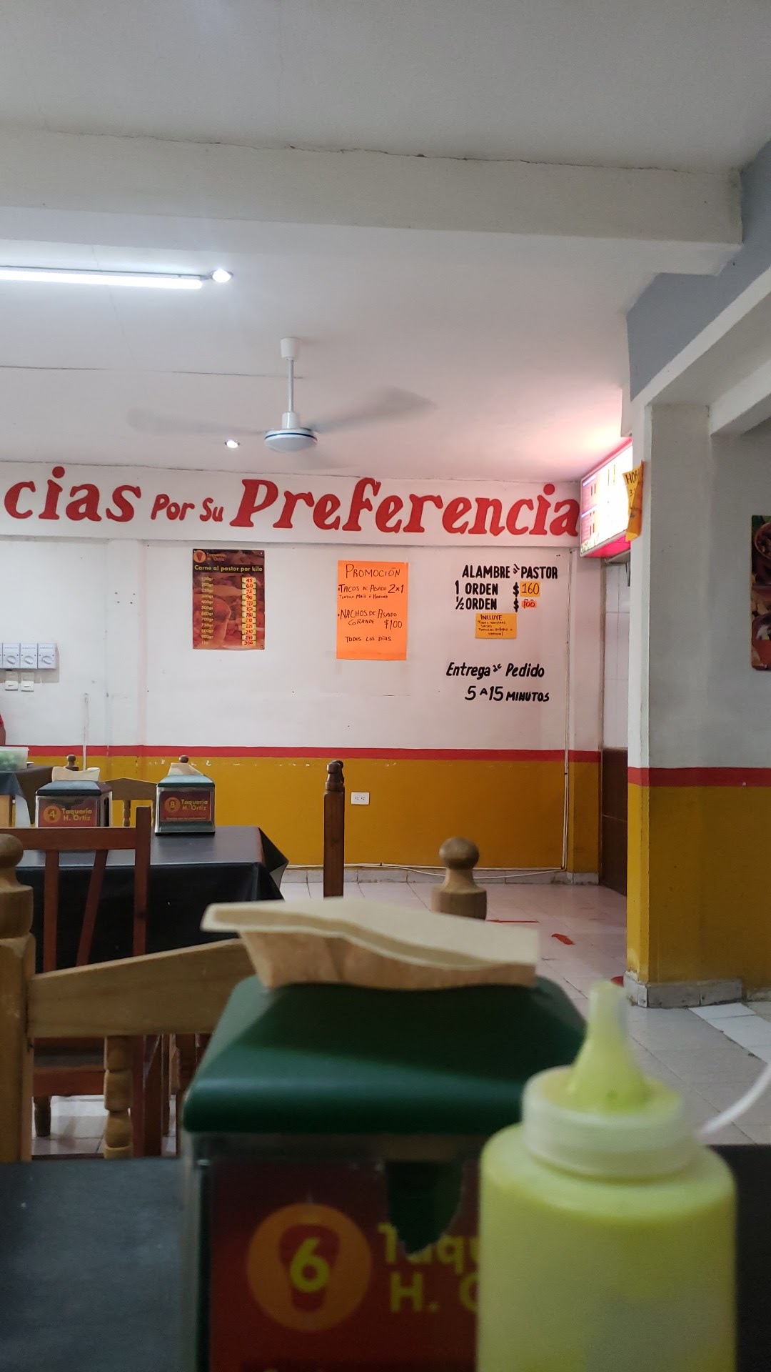 Taqueria H. Ortiz image 4