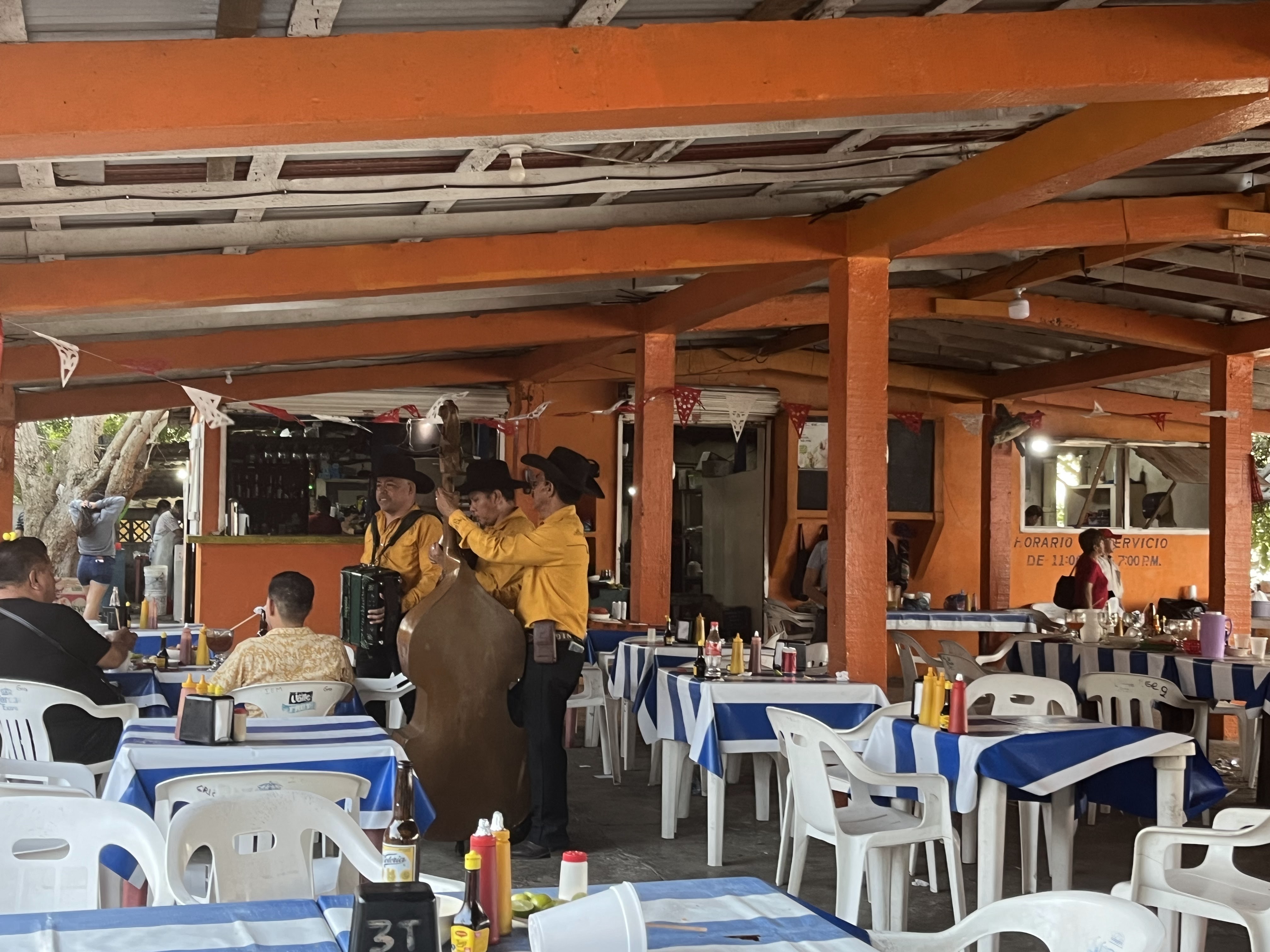 Restaurante De Mariscos La Palma image 1