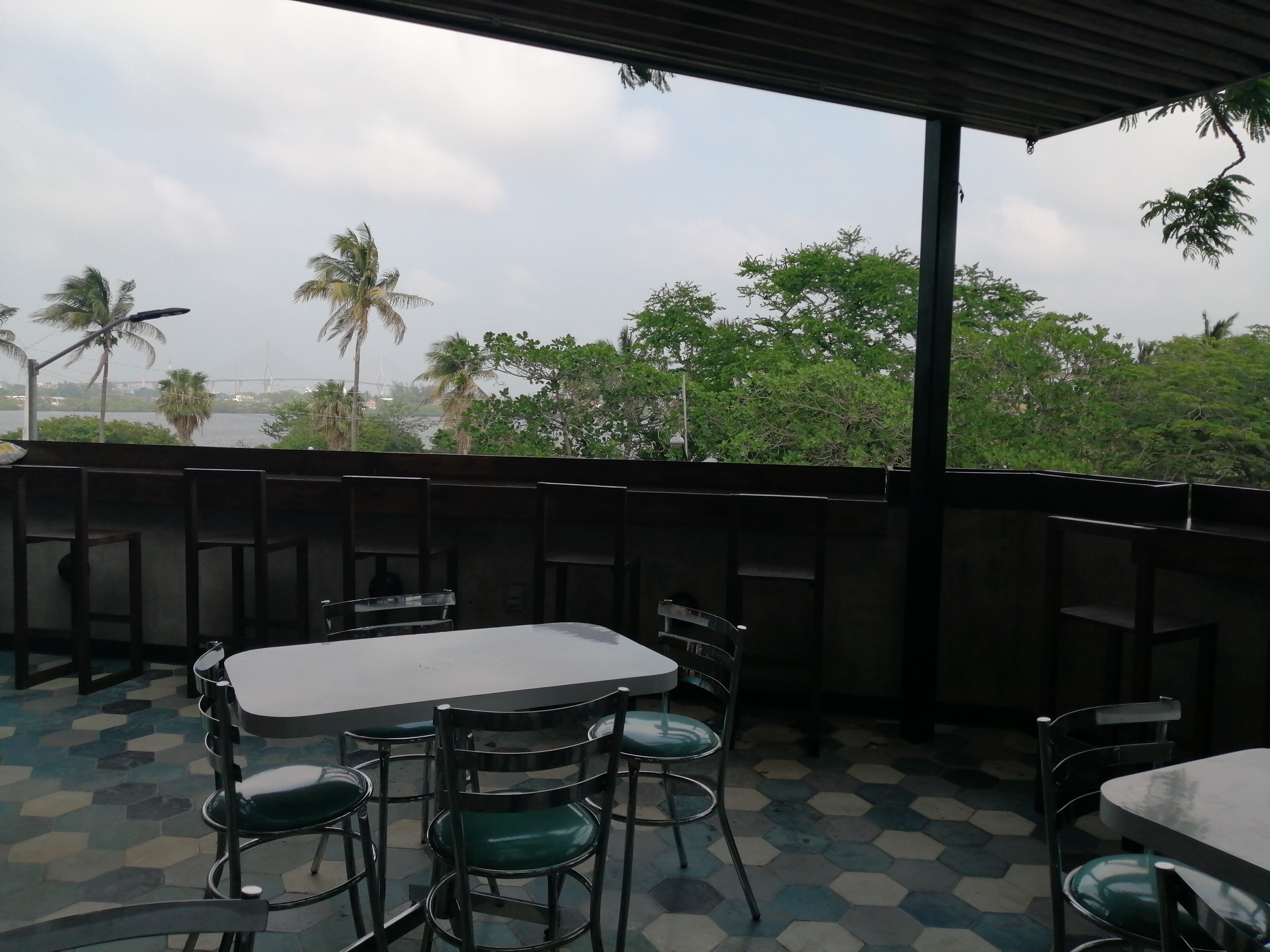 La Isla Restaurant image 6