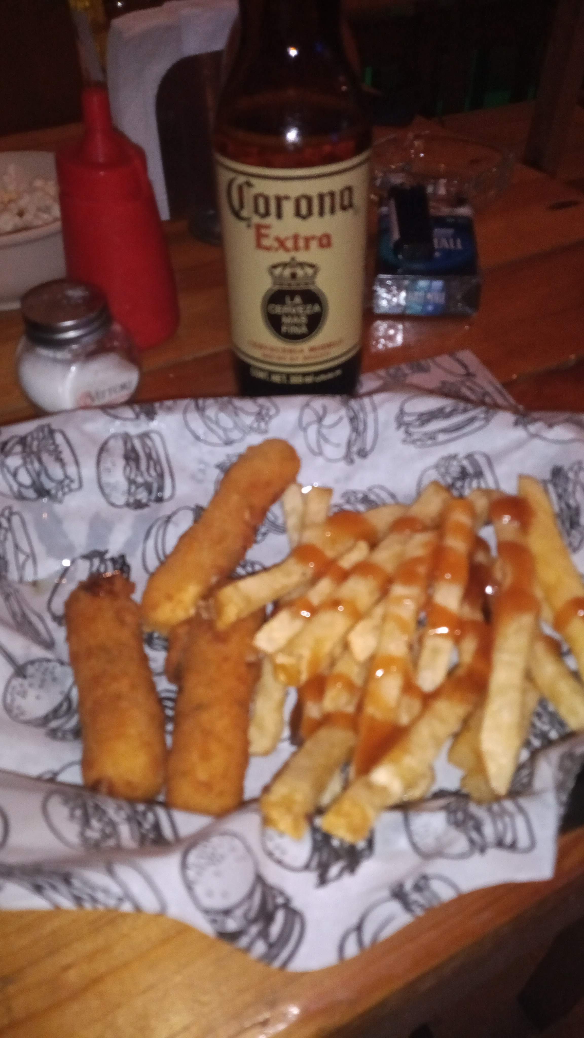 Rocker Restaurant-Bar image 7