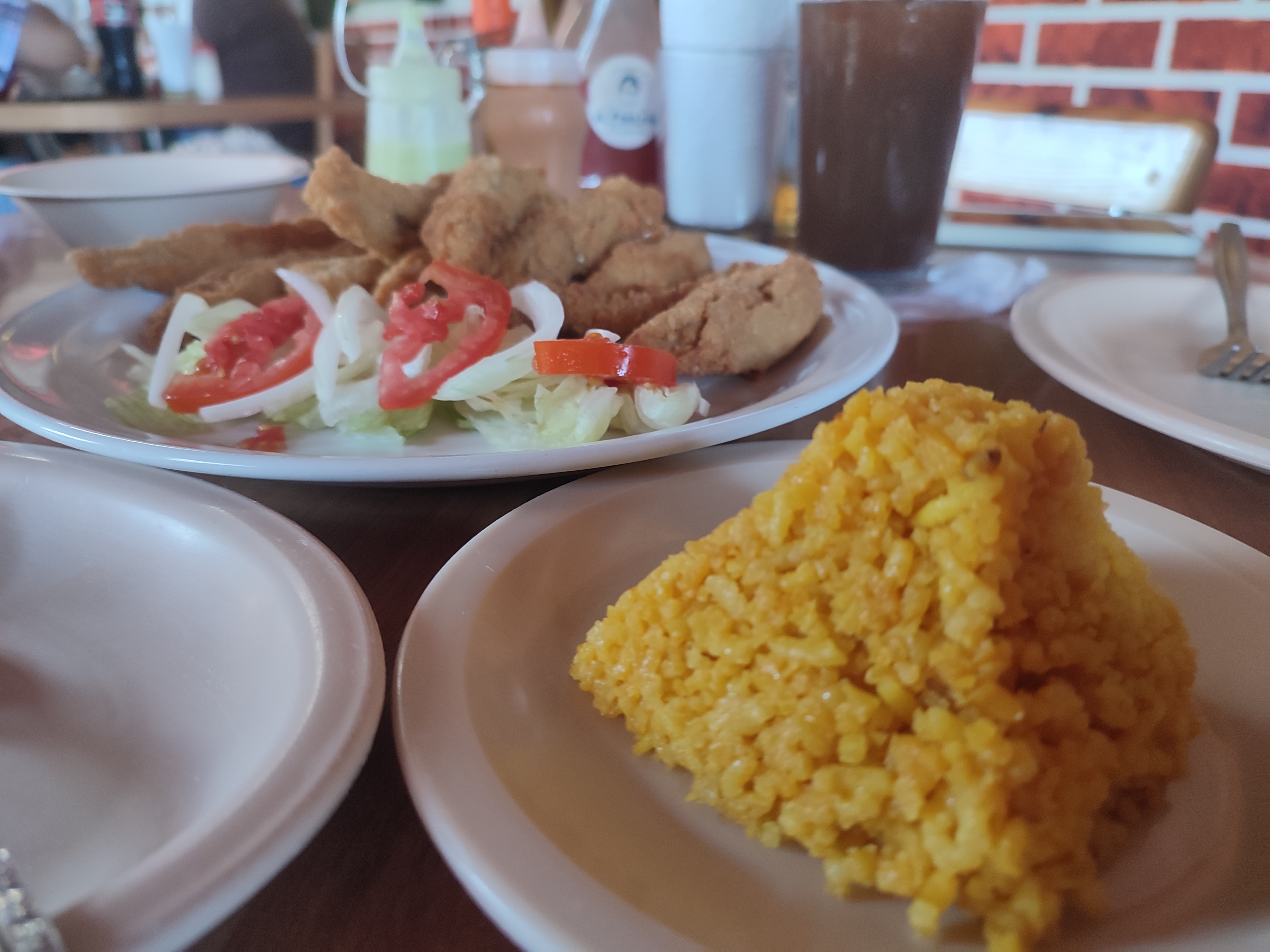 El Delfín Restaurante Bar image 5