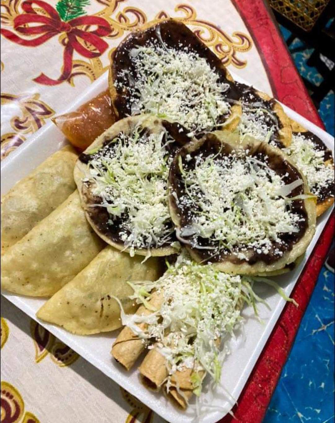 Antojitos "Elda" image 4