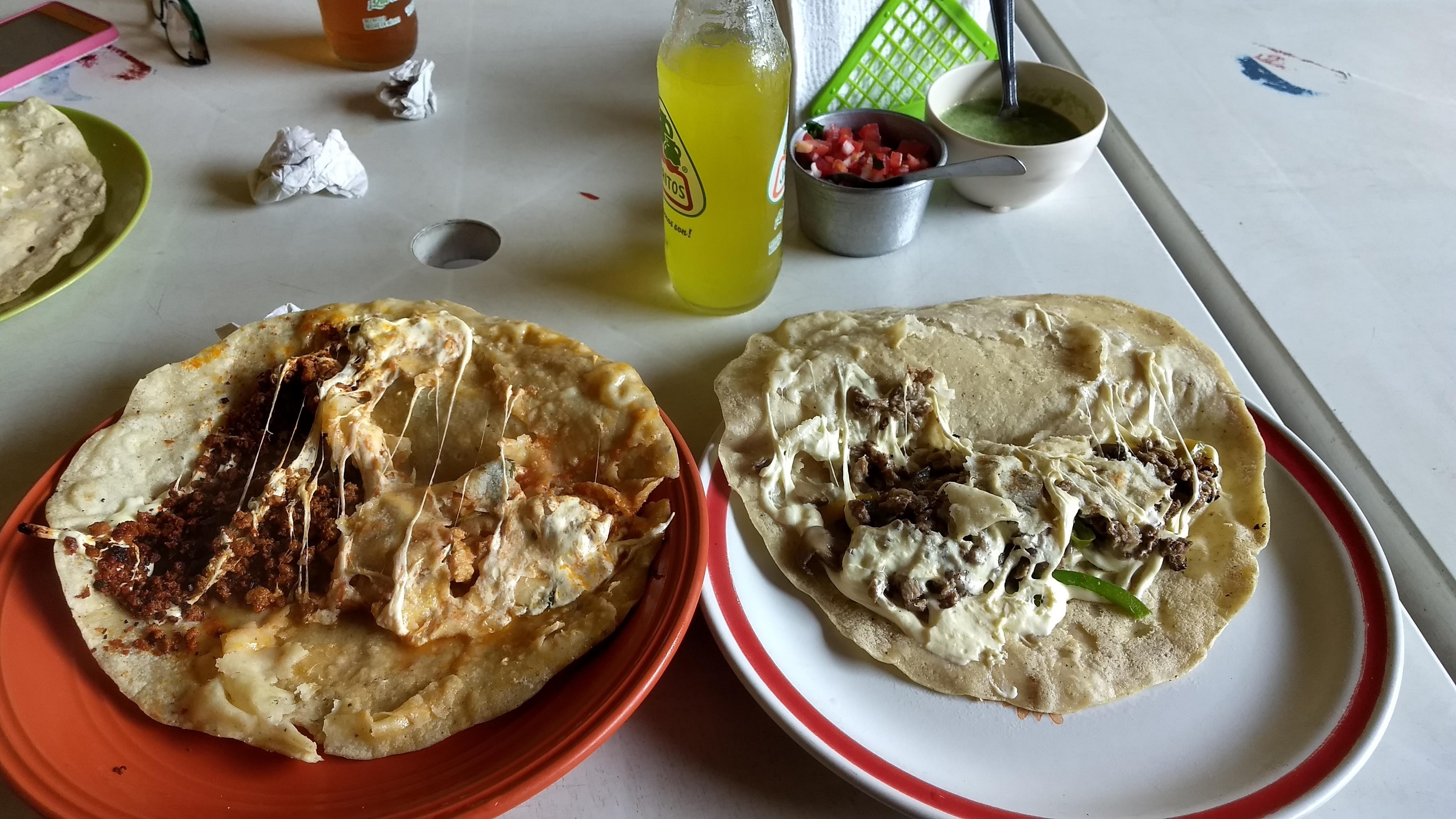 Memelas la Encantada image 2