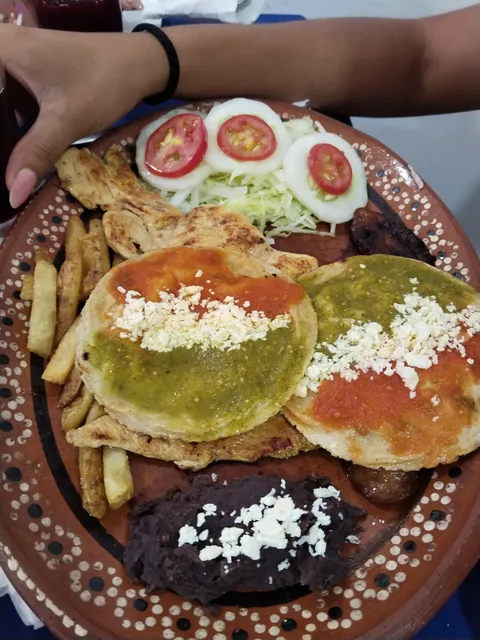 Restaurant El ToxTlan image 1