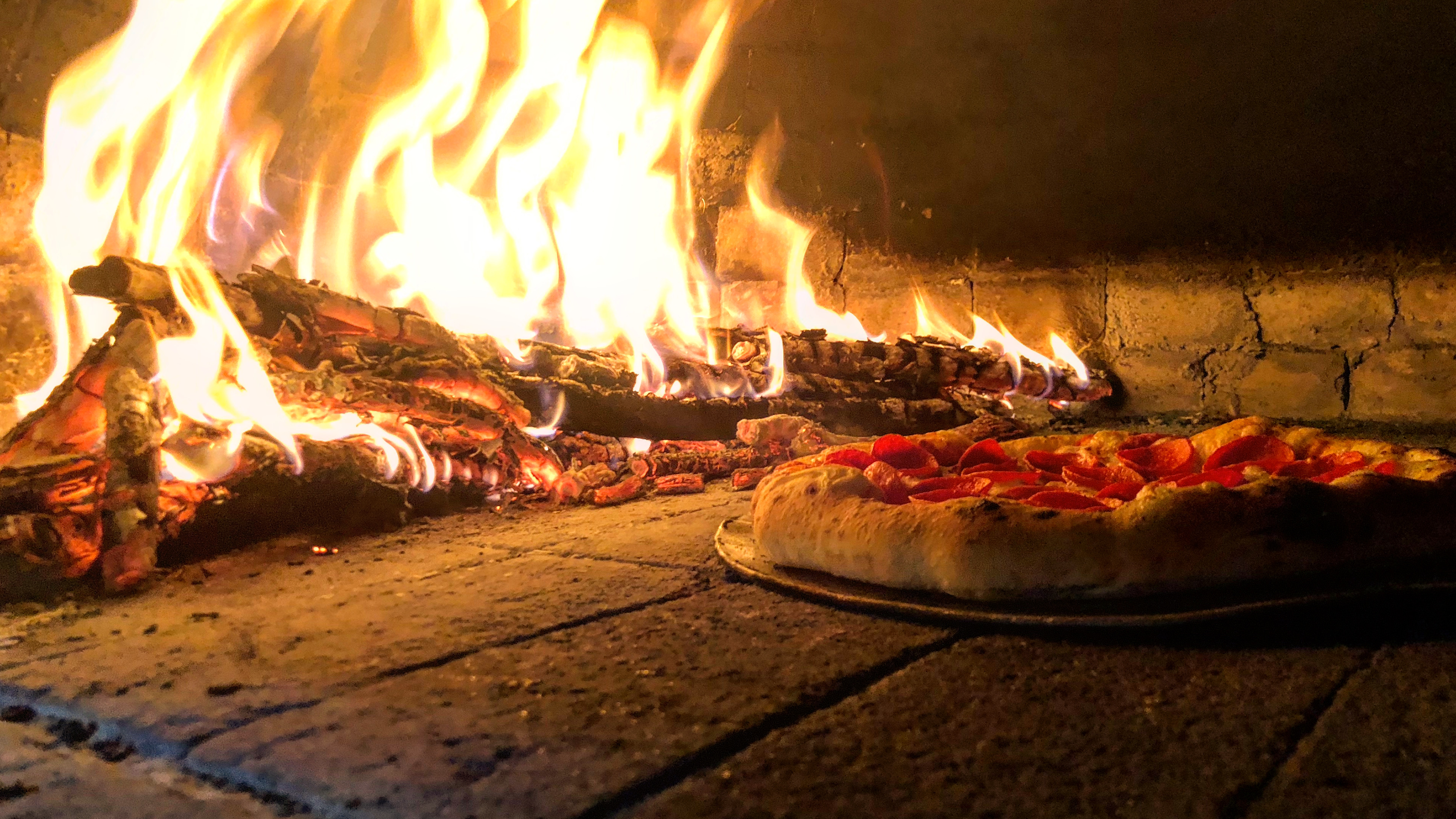 Volare Pizzería y Restaurante image 2