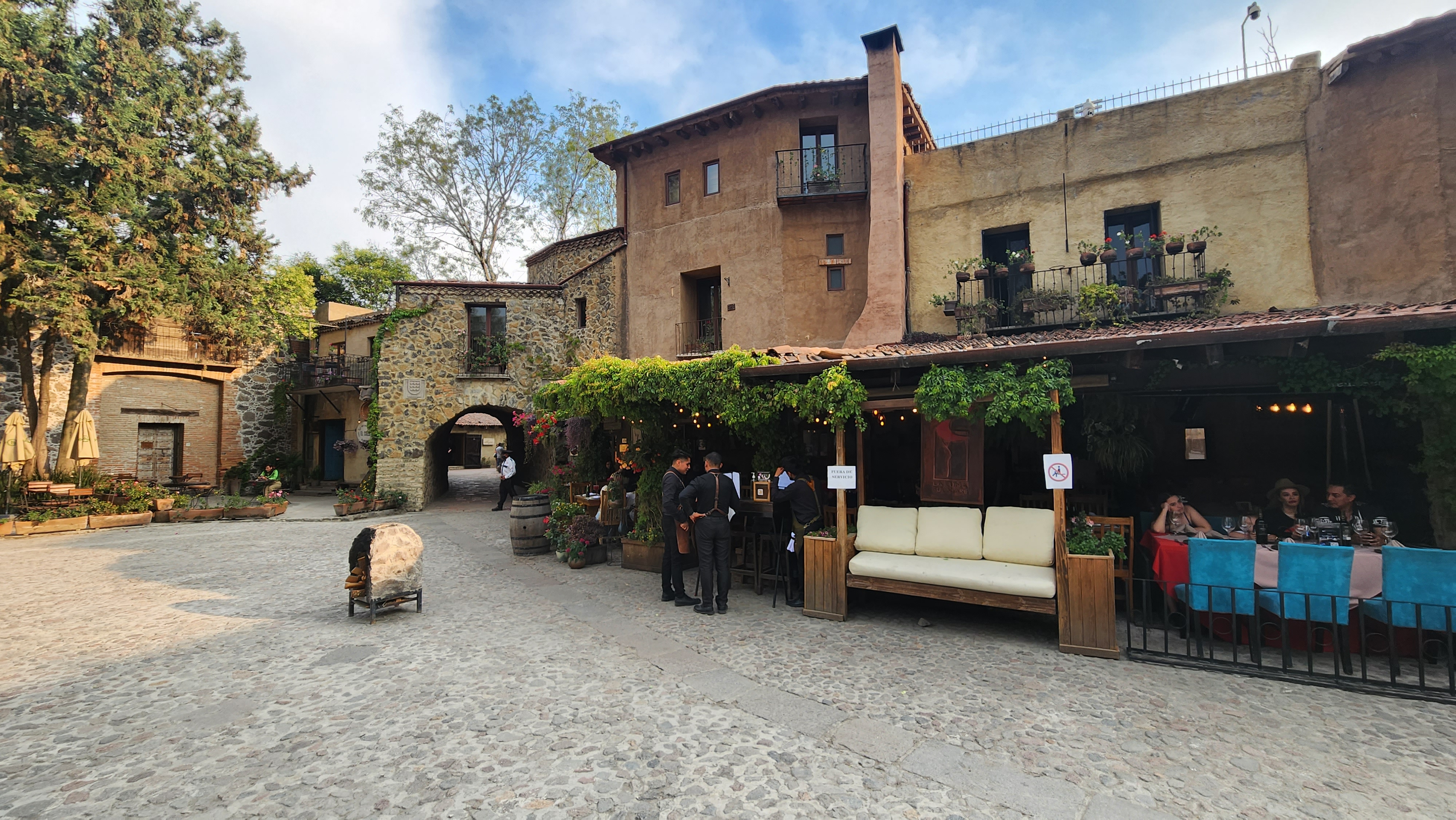 Mesón de los Reyes Val´Quirico image 5