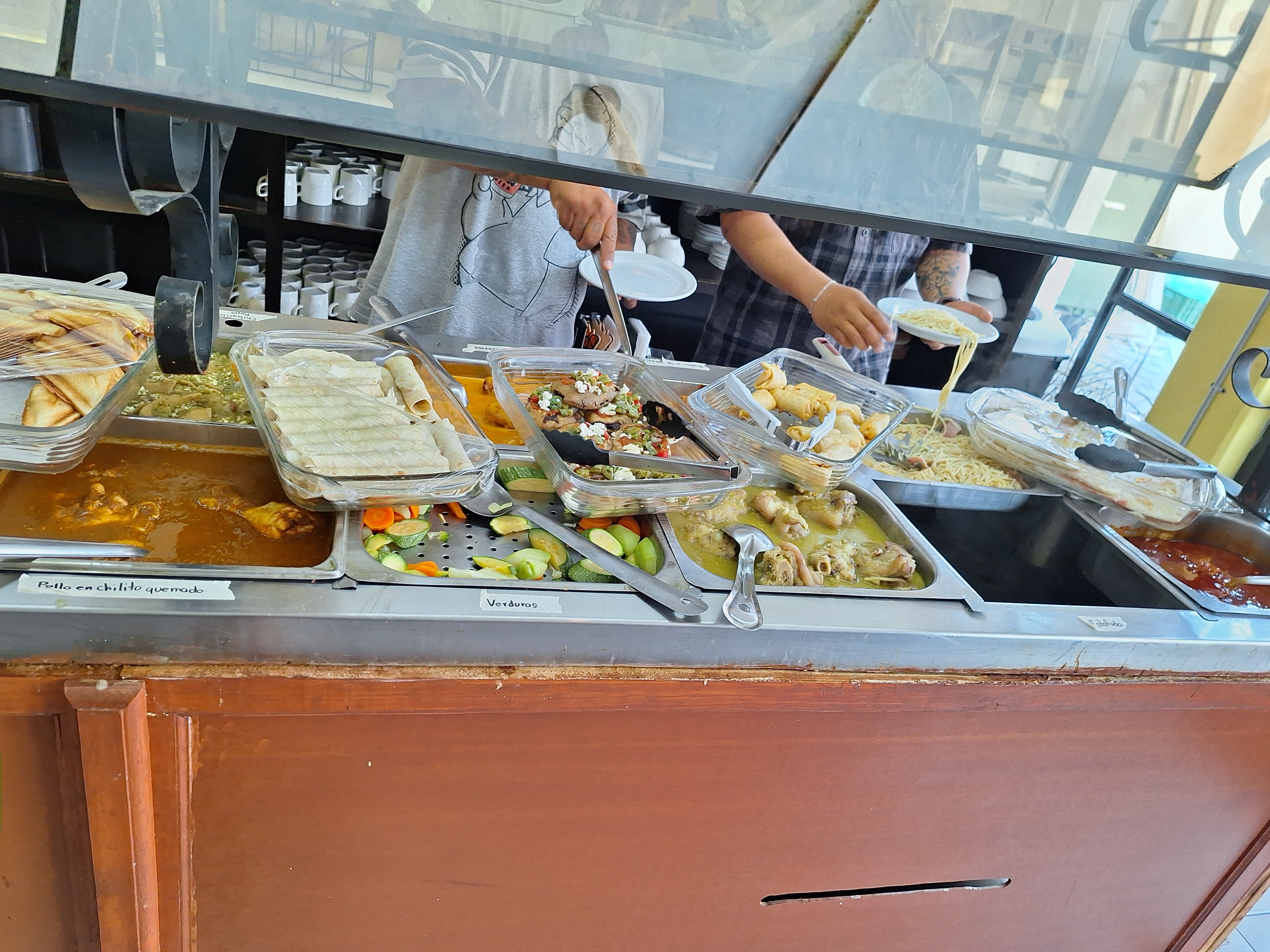 Buffet Monarca image 3