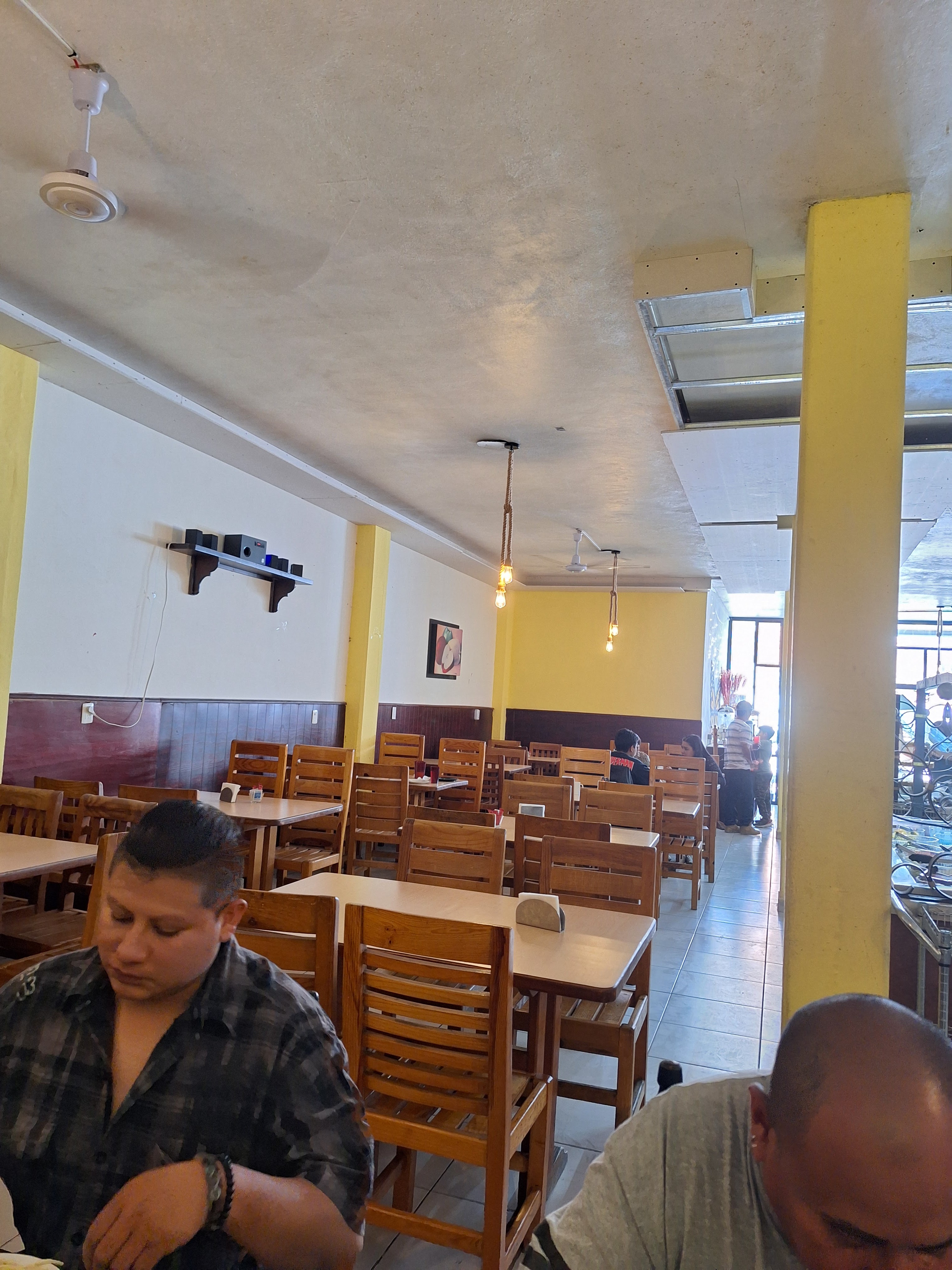 Buffet Monarca image 8