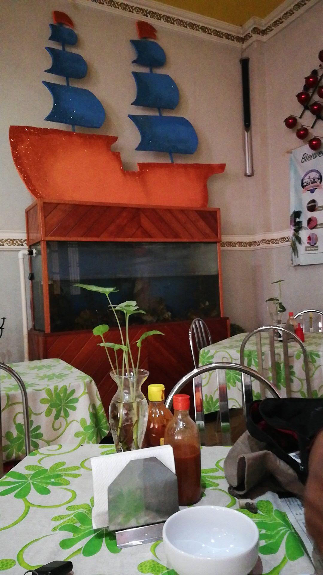 Marisqueria LA BARCA image 5