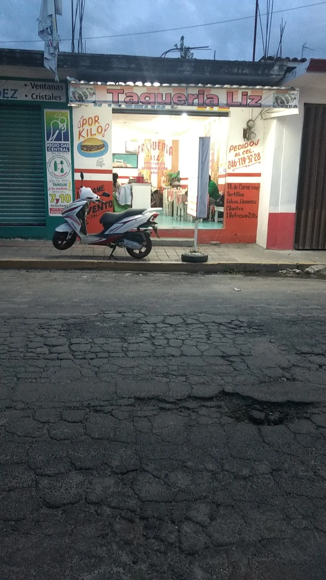 Taquería Lyz image 1