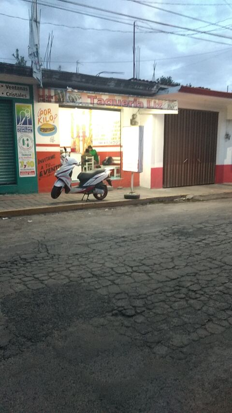 Taquería Lyz image 7