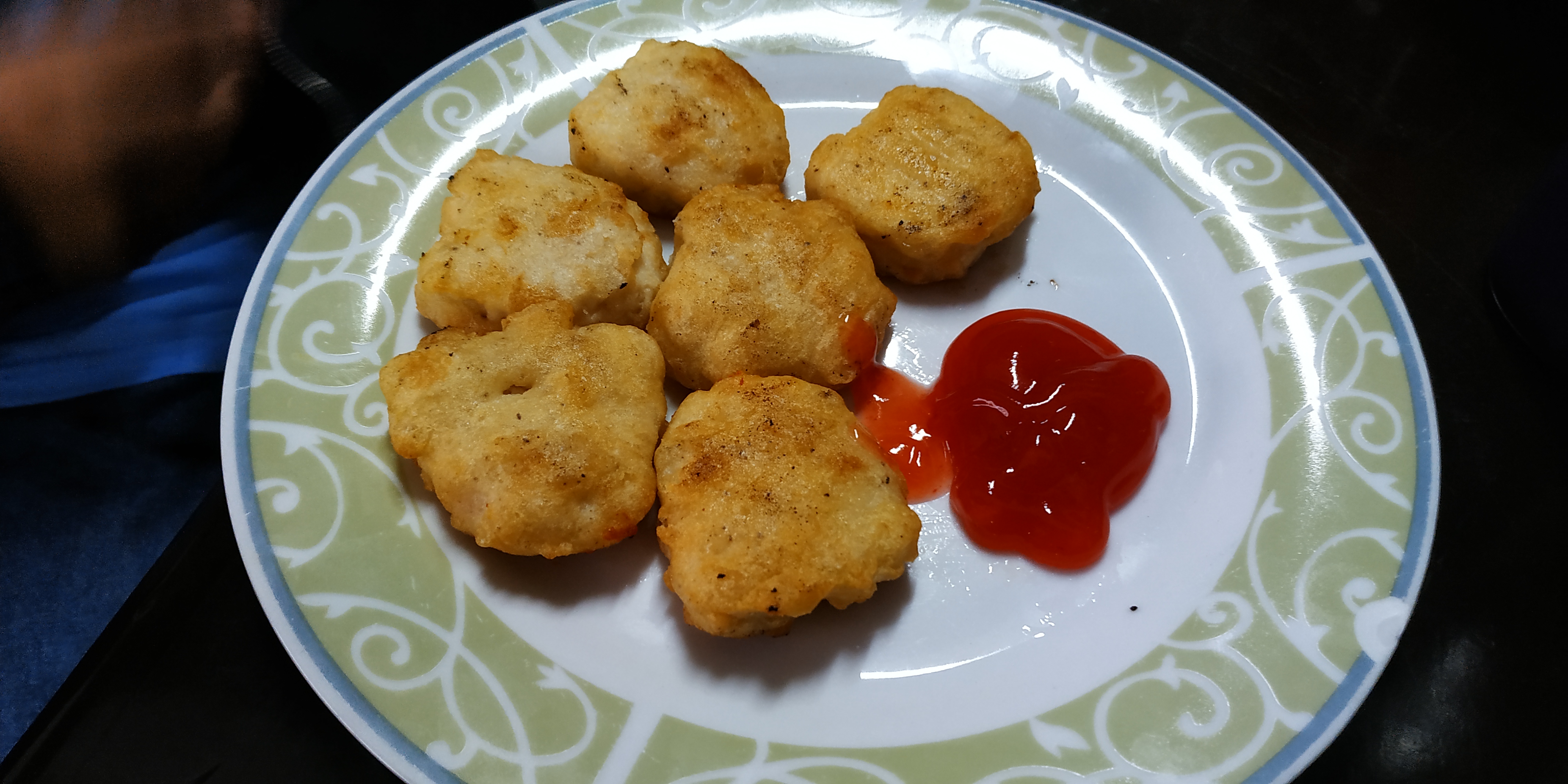 Tonleos Pizza image 7