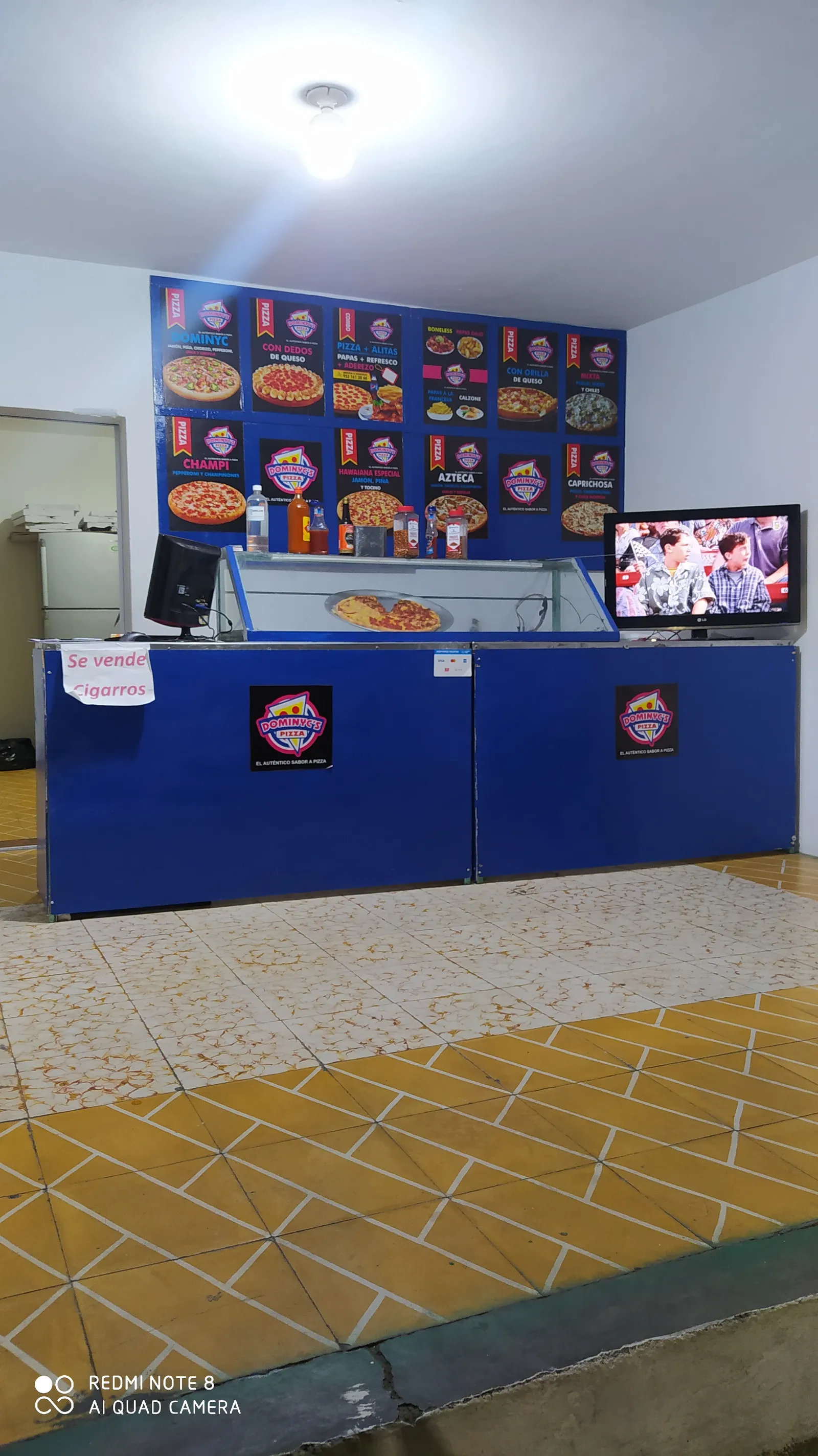 DOMINYC'S PIZZA image 2