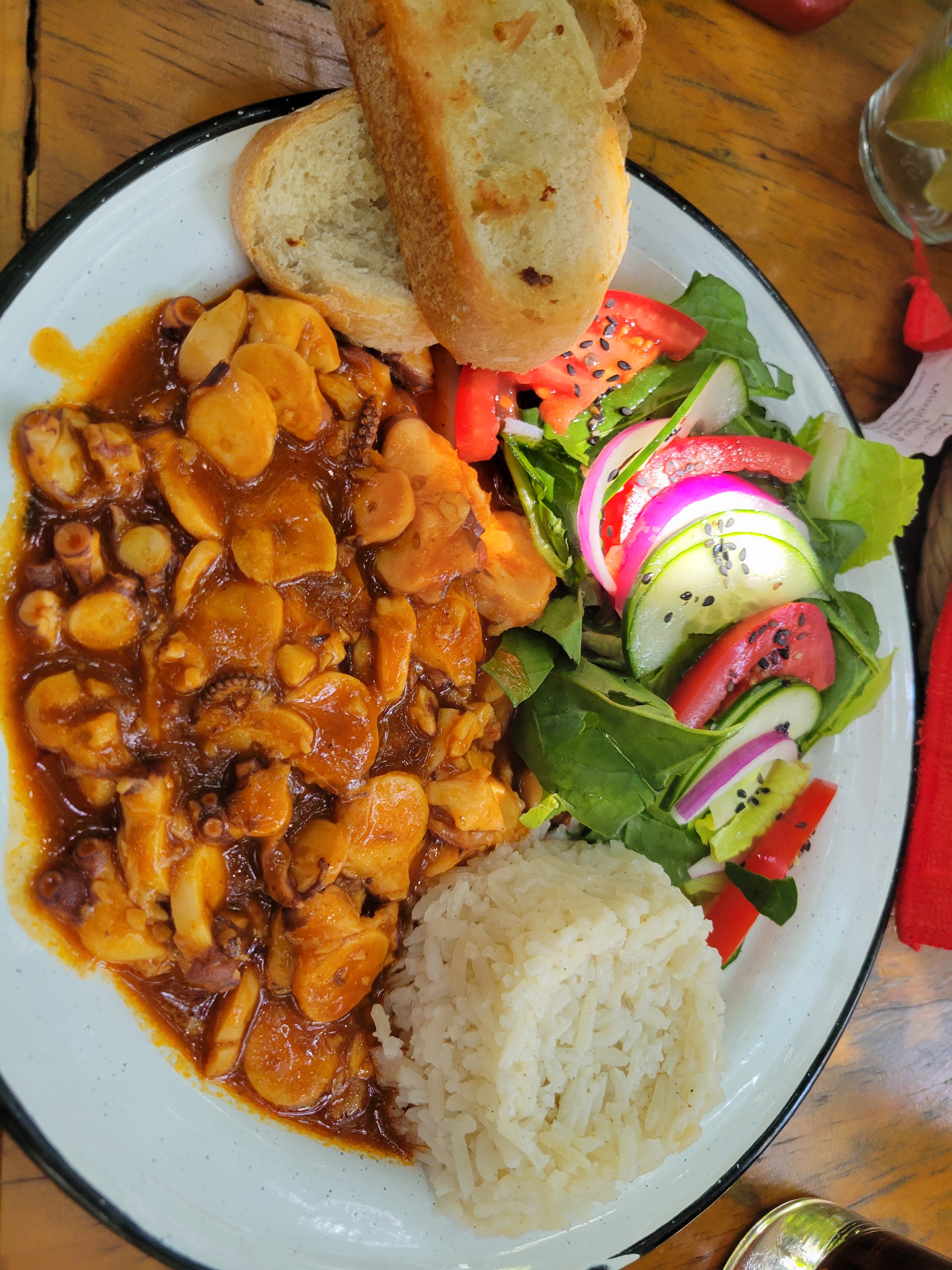 Lobo de Mar . Mariscos image 8