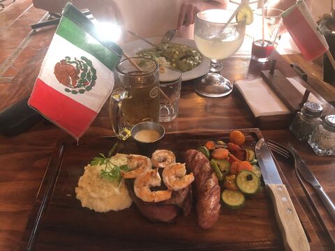 Restaurante El Sombrero Ajijic image 4