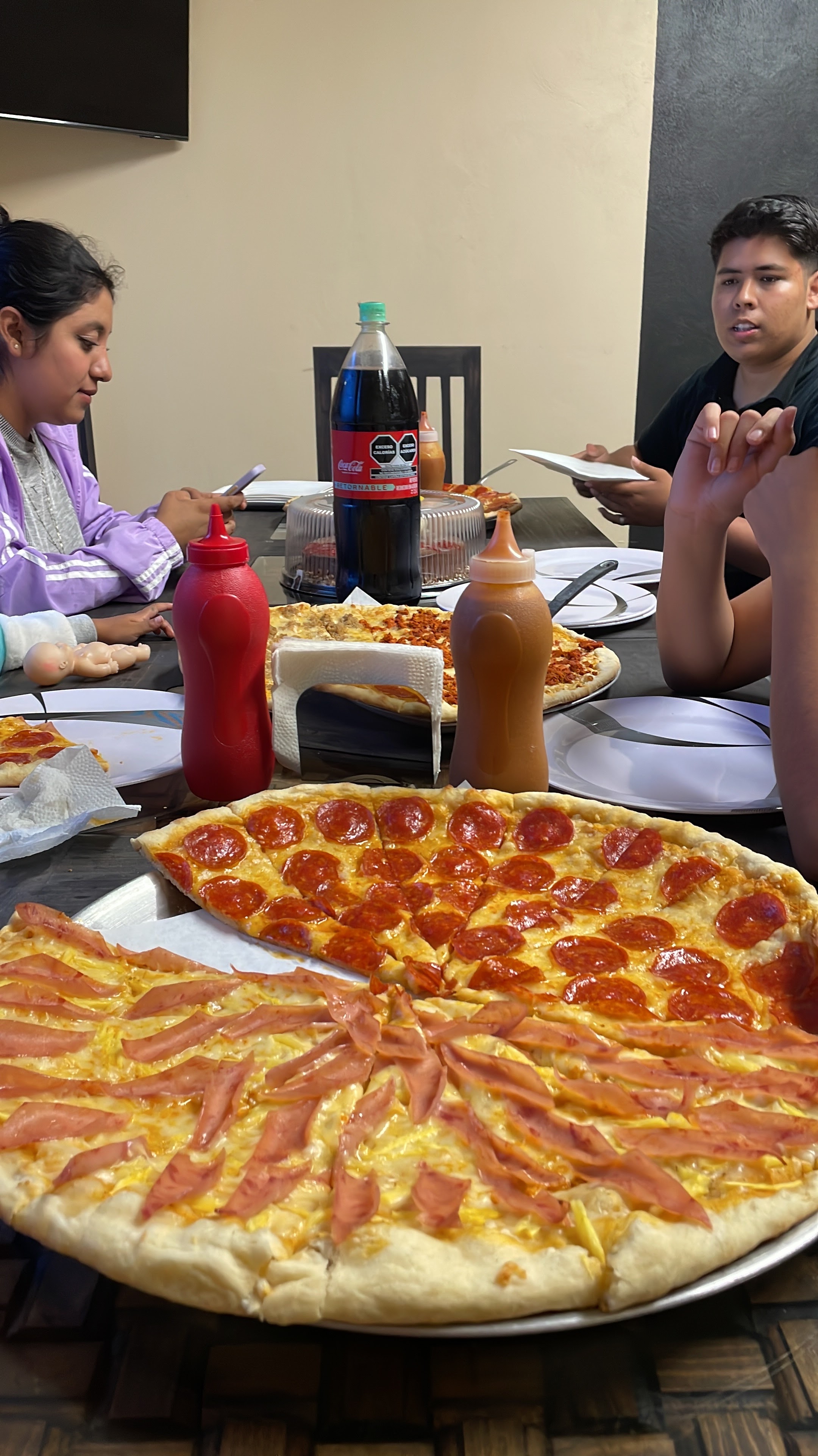 Pizzas "pequeña Italia" image 1