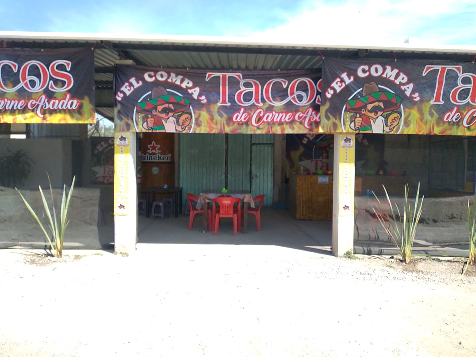 Tacos de carne asada "El Compa" image 2