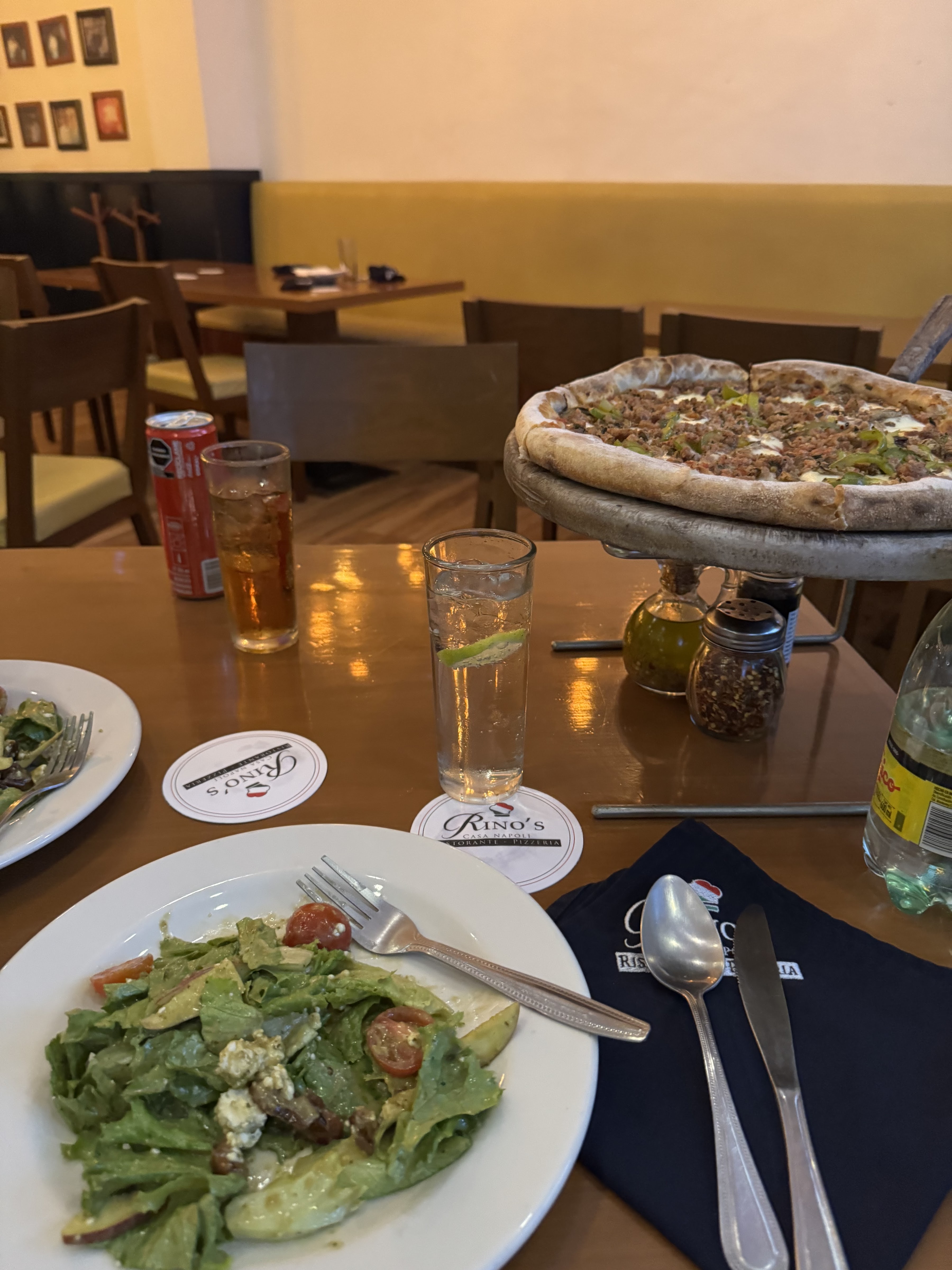 RINOS Casa Napoli image 6