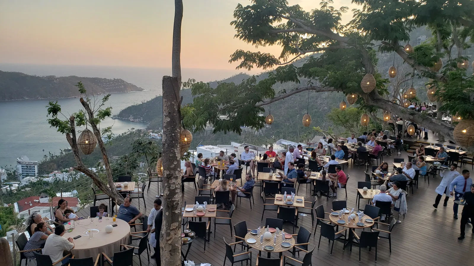 Zibu Acapulco image 10