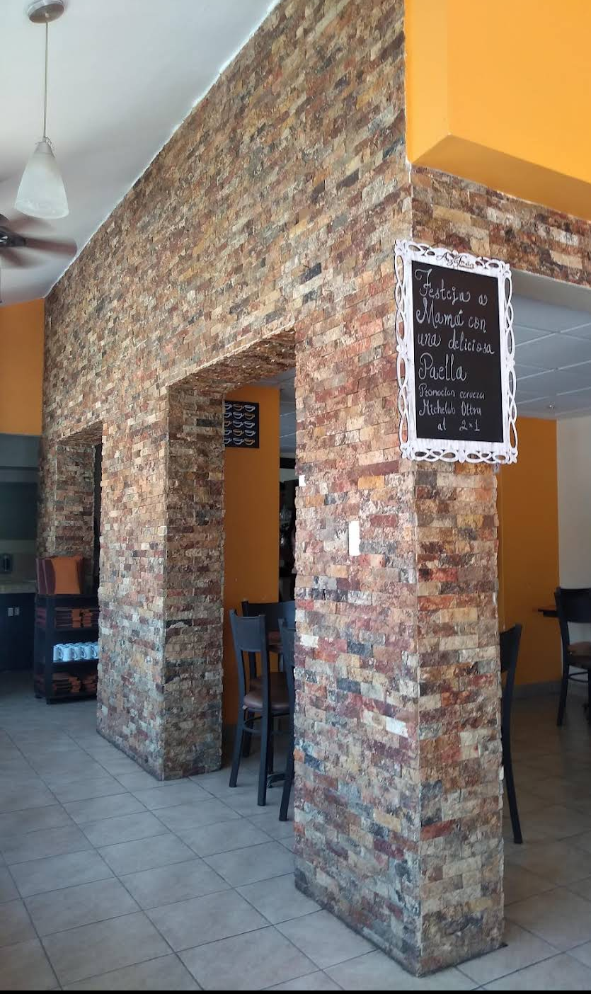 Azafran Restaurant image 3