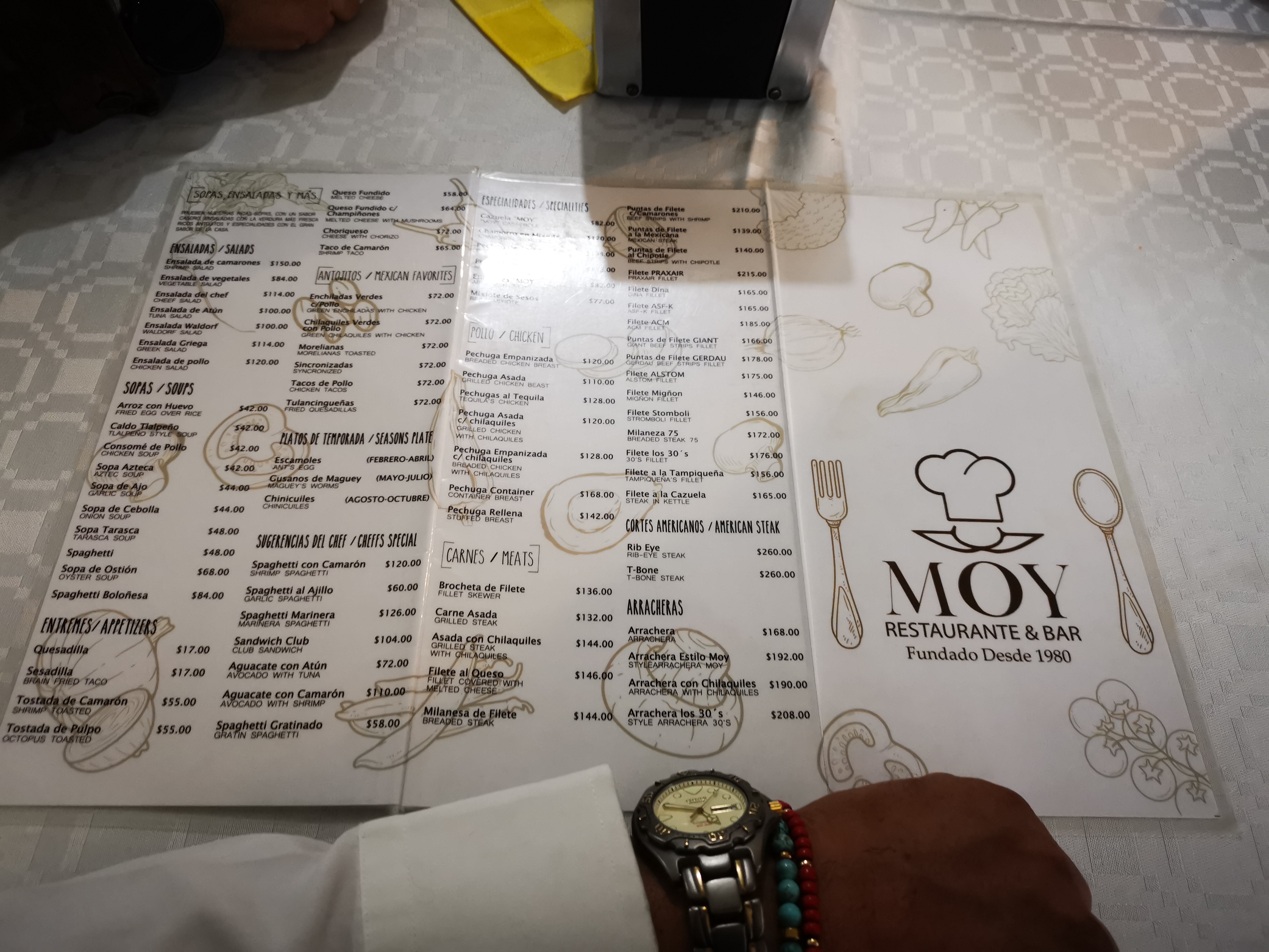 Moy's Restaurant image 6