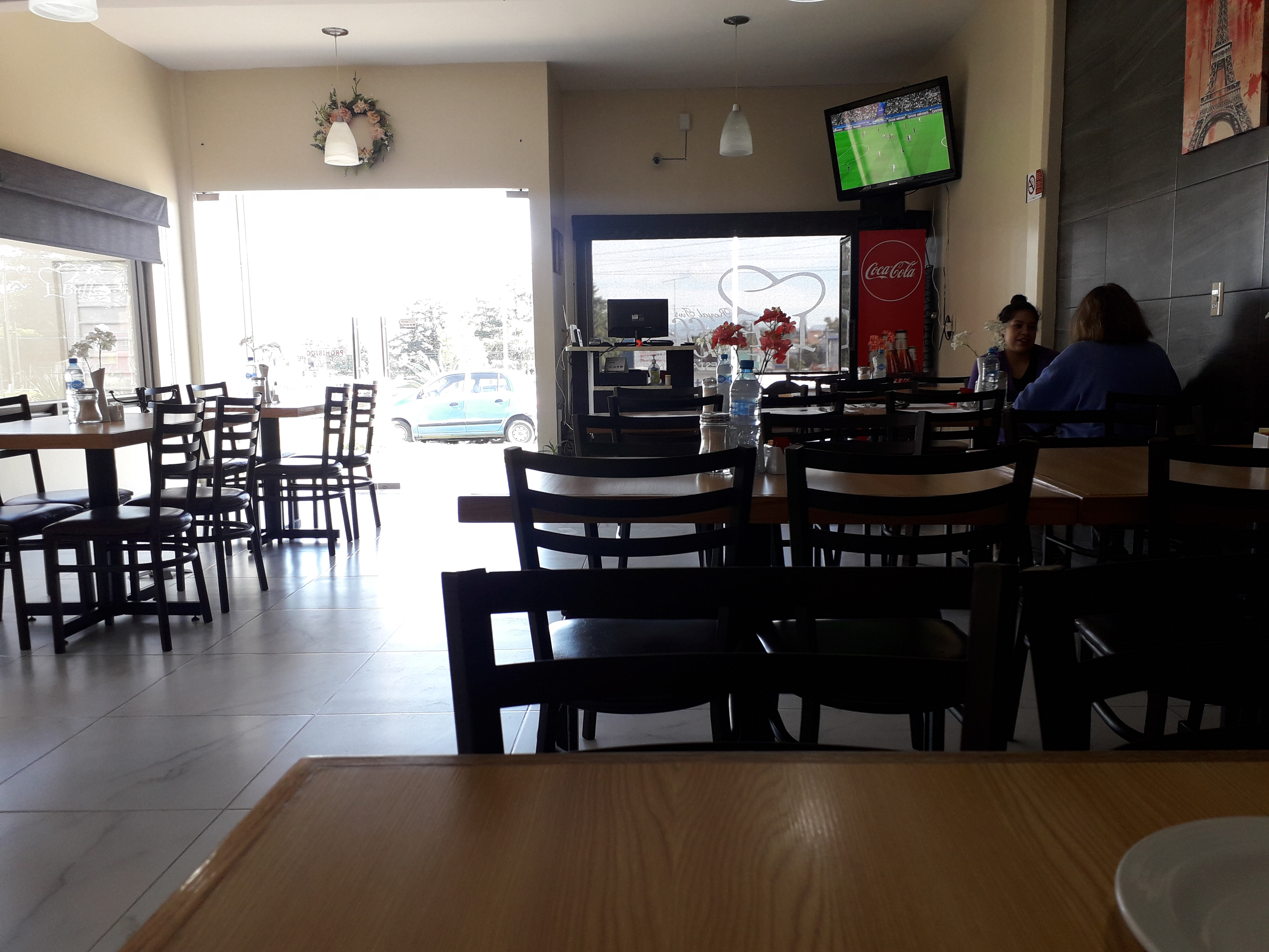 Royal Tiv's Buffet Restaurante image 4